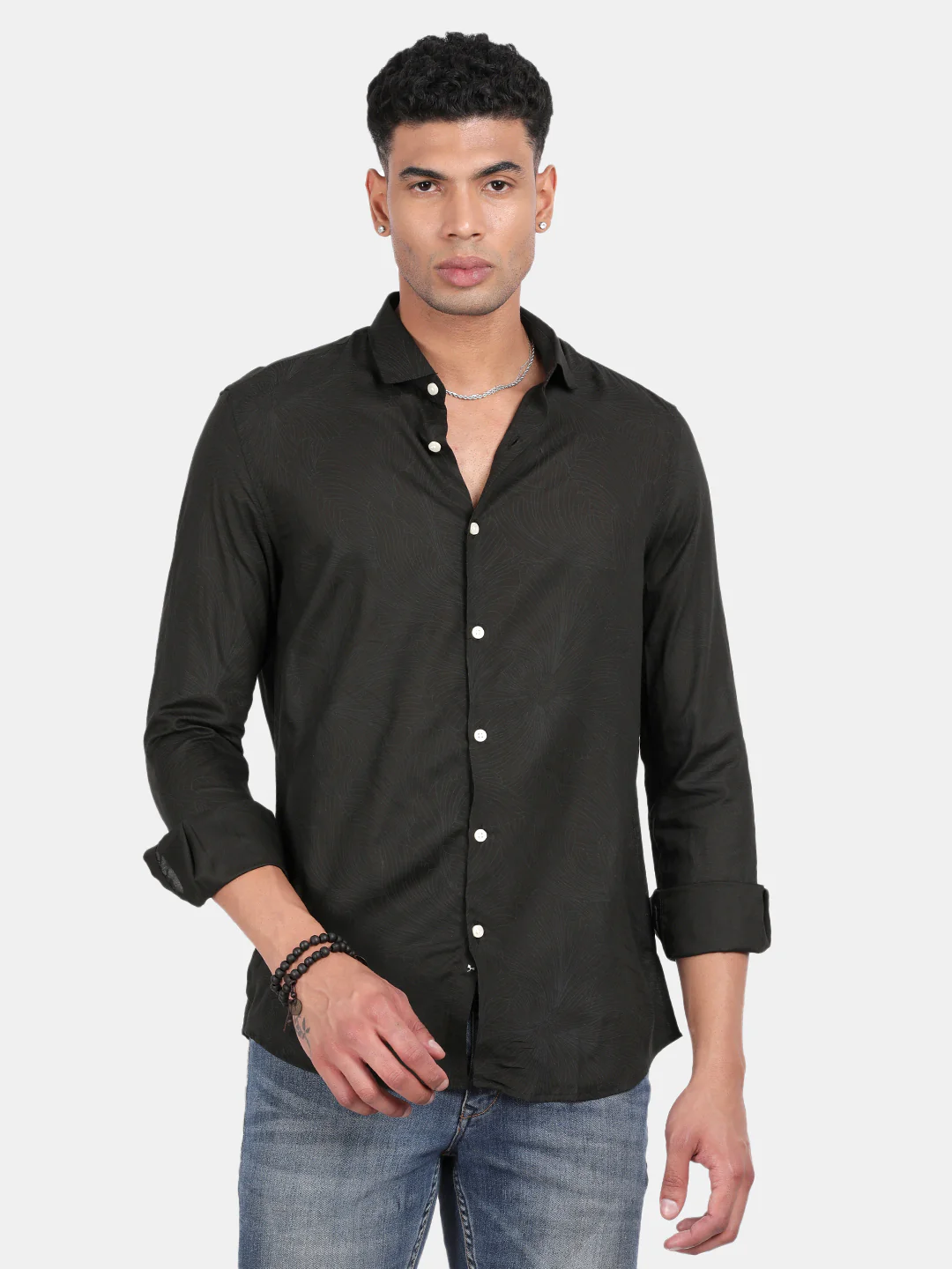 Men Black Slim Fit Spread Collar Full Sleeve Casual Shirt - Image 2