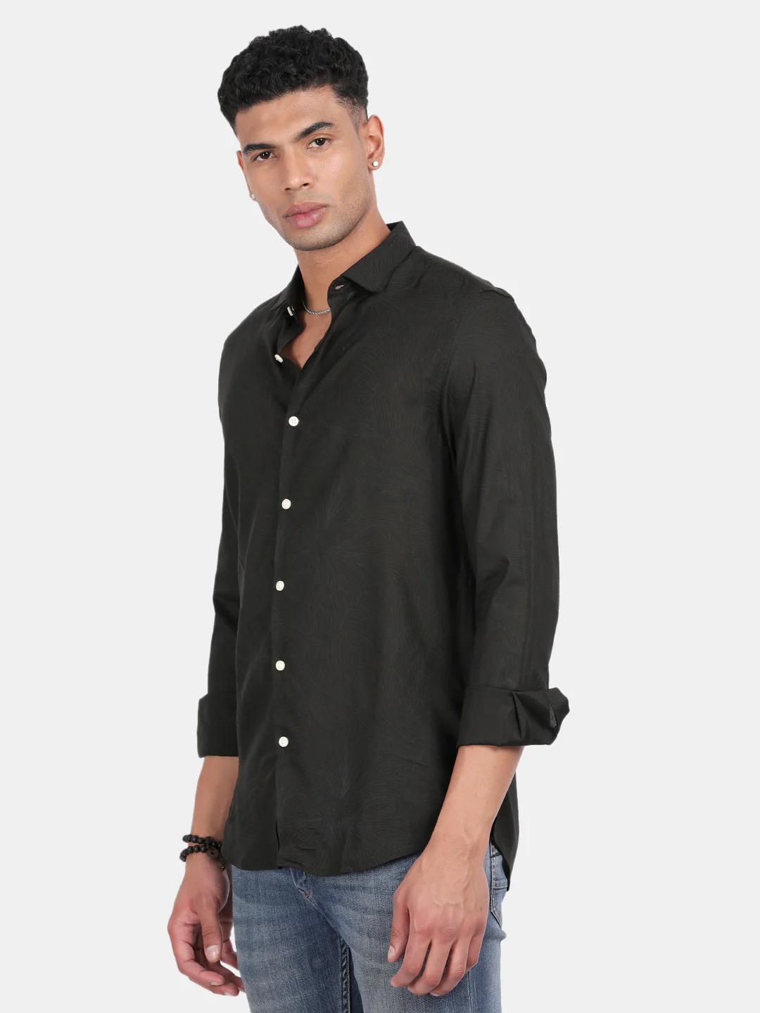 Men Black Slim Fit Spread Collar Full Sleeve Casual Shirt - Image 5