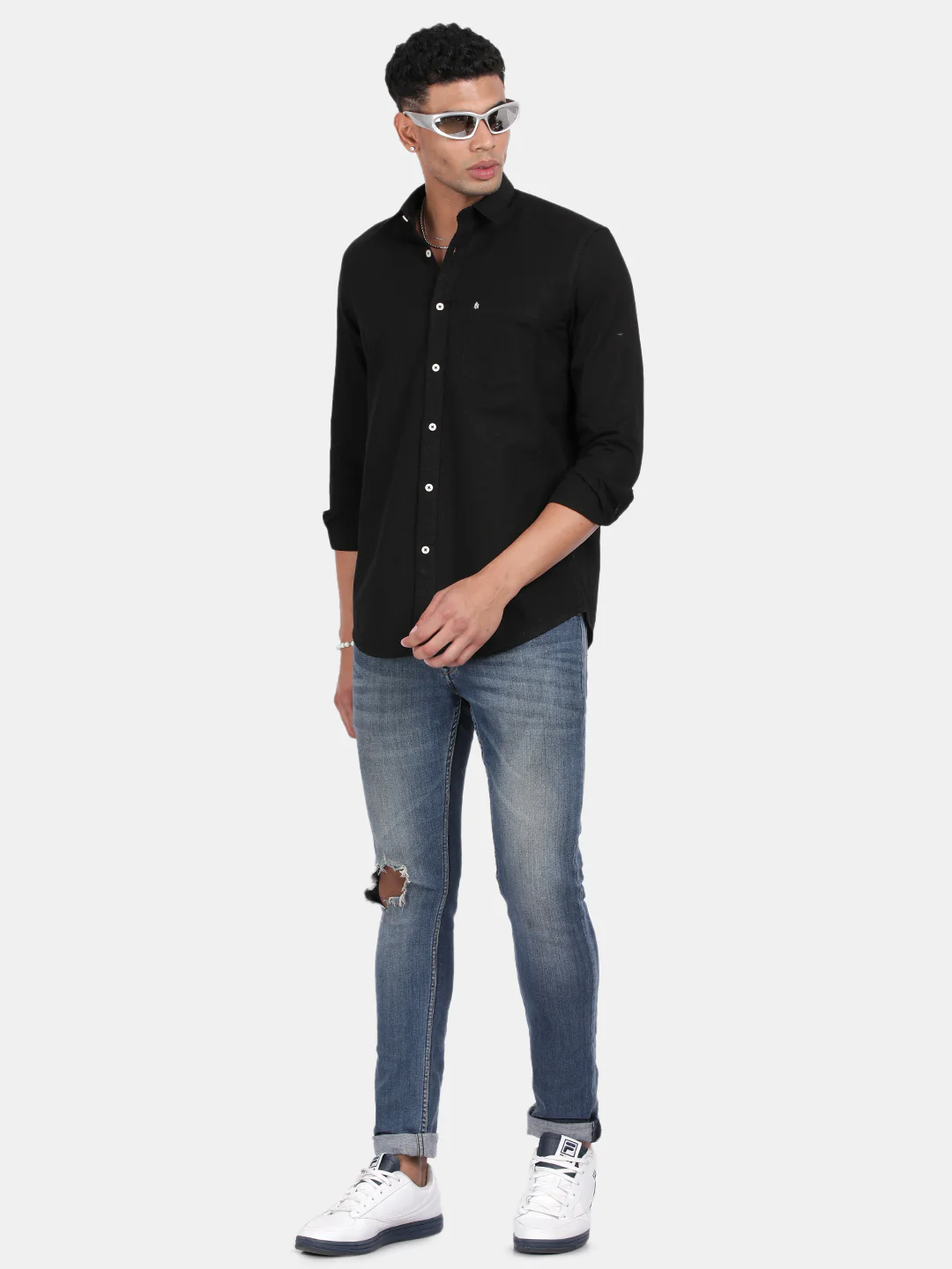 Men Black Slim Fit Spread Collar Full Sleeve Casual Shirt - Image 4