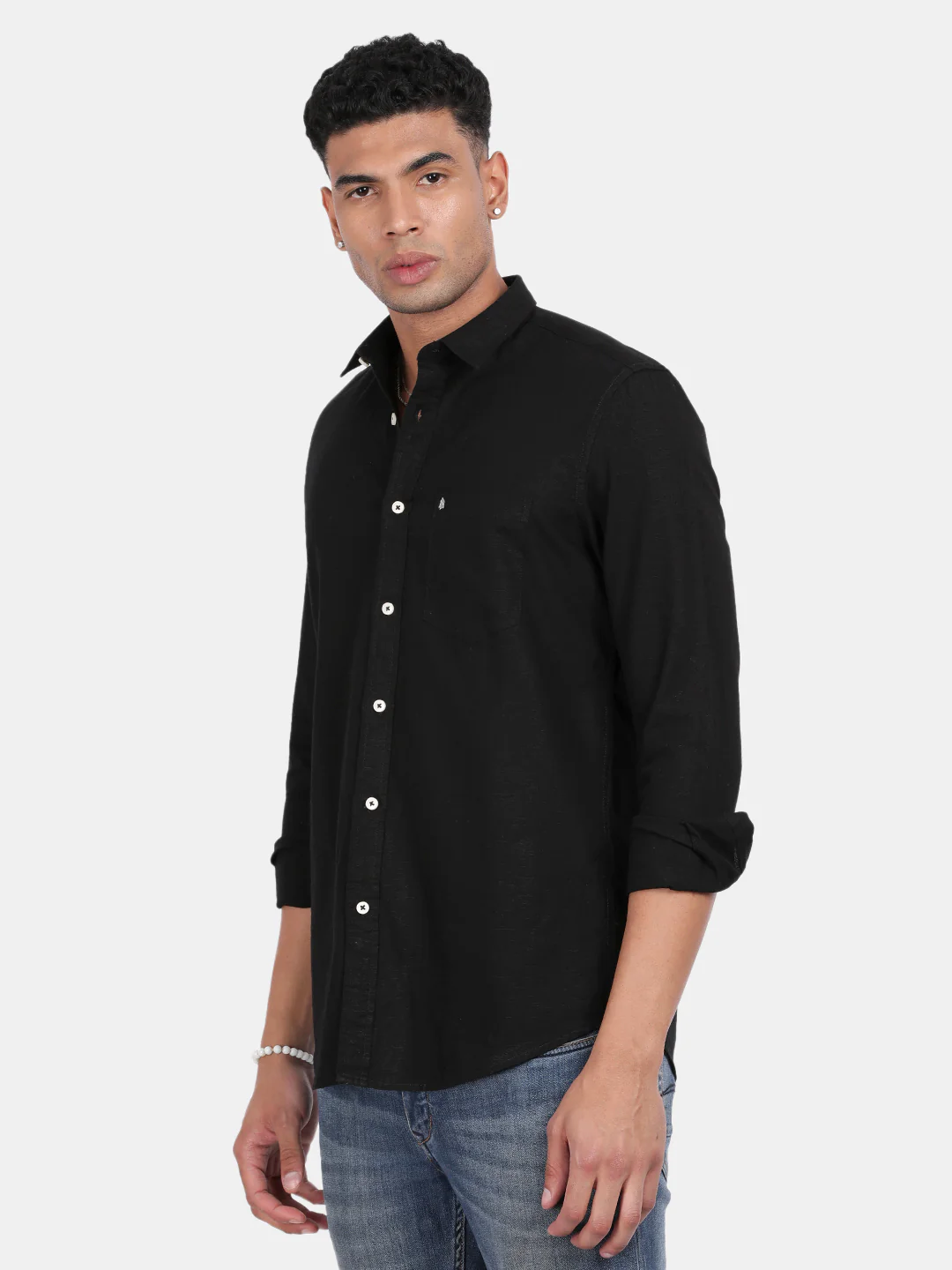 Men Black Slim Fit Spread Collar Full Sleeve Casual Shirt - Image 5