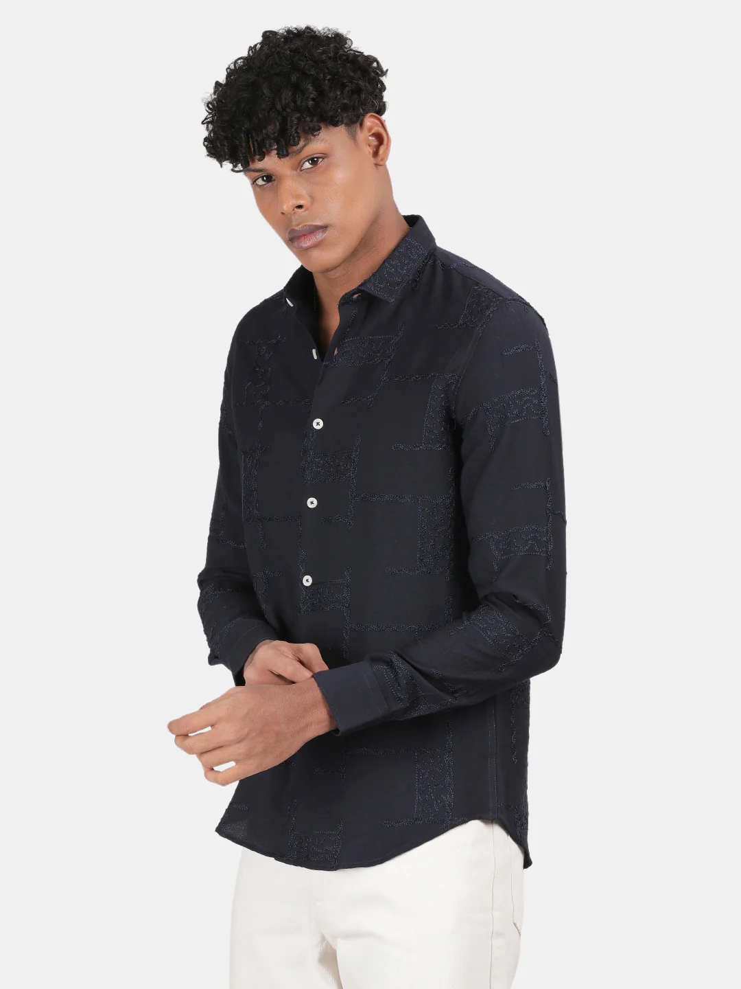 Men Black Slim Fit Spread Collar Full Sleeve Casual Shirt - Image 5
