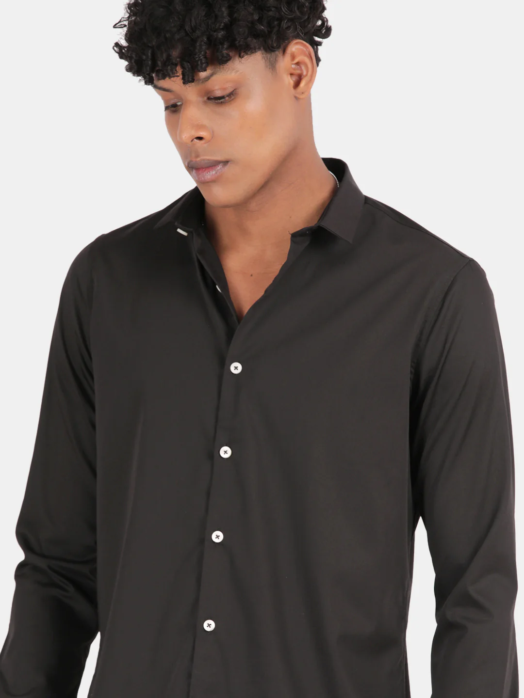 Men Black Slim Fit Spread Collar Full Sleeve Casual Shirt - Image 4