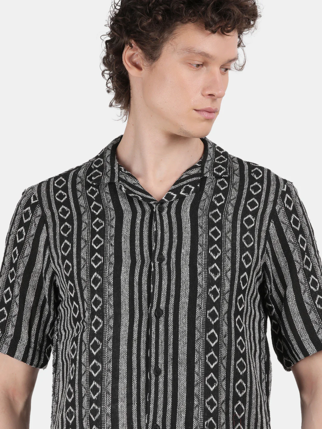 Men Black Slim Fit Spread Collar Half Sleeve Casual Shirt - Image 6
