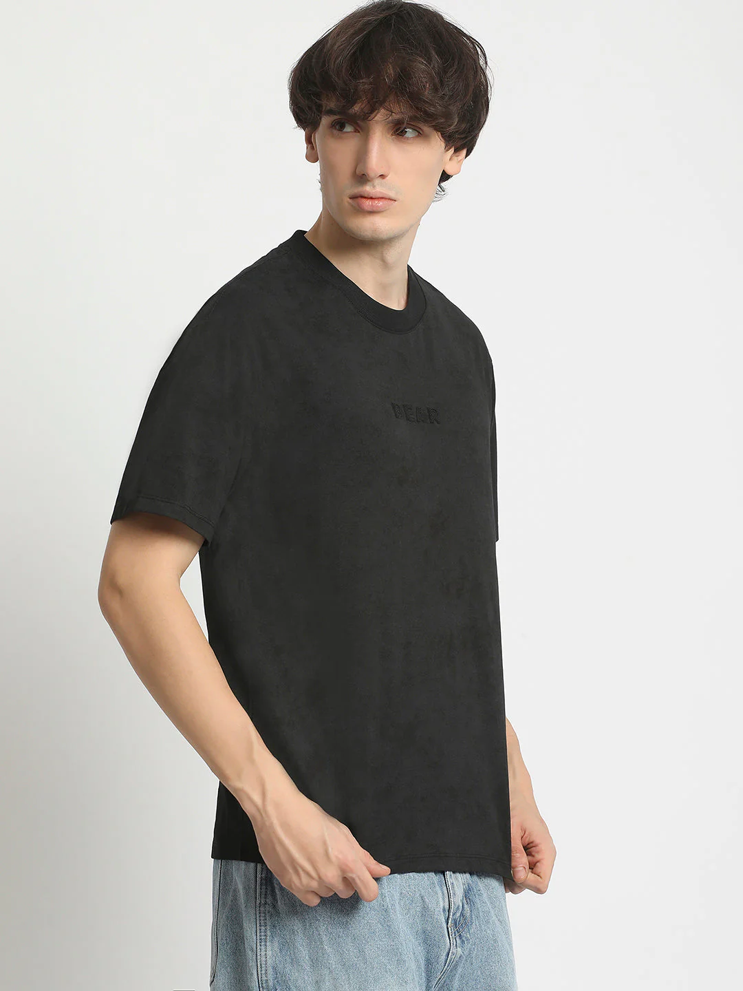 Men  Black Solid Crew Neck T-Shirt - Image 3