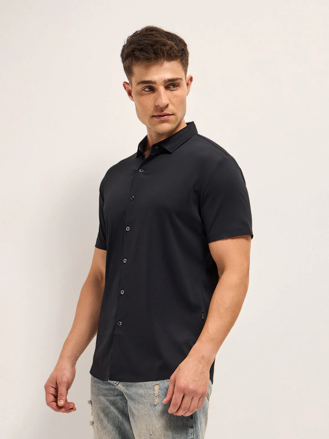 Men Black Solid Nylon Blend Classic Spread Collar Shirt - Image 3