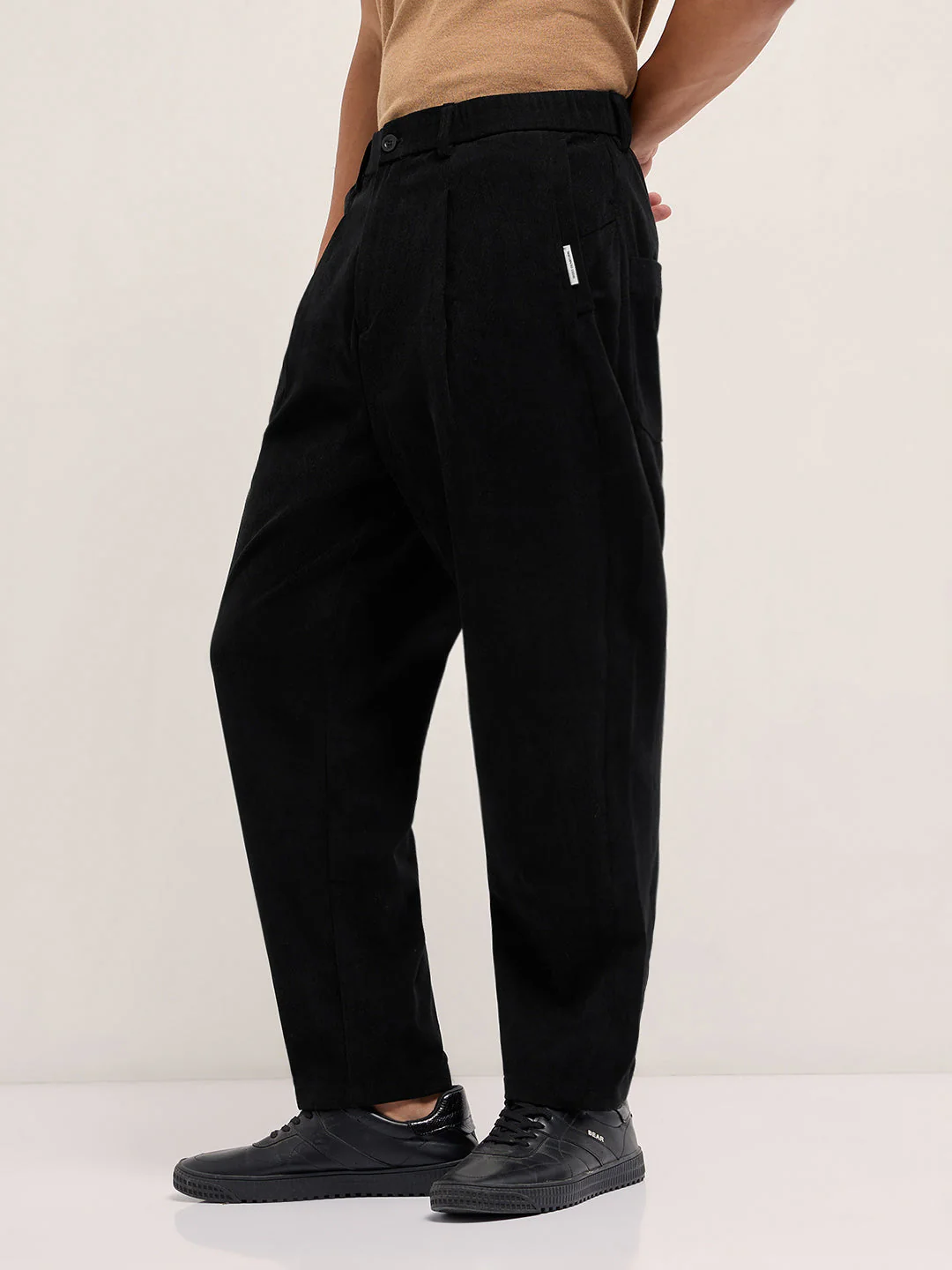Men Black Solid Polyester Casual Trousers - Image 3