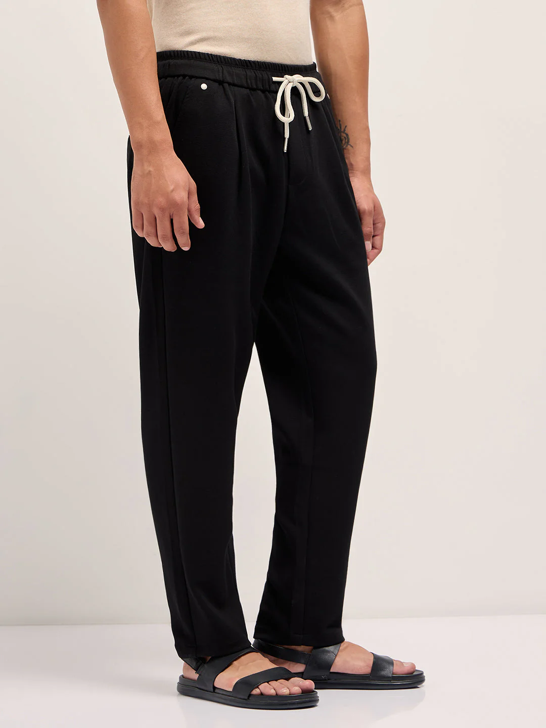 Men Black Solid Regular Fit Casual Trousers - Image 3