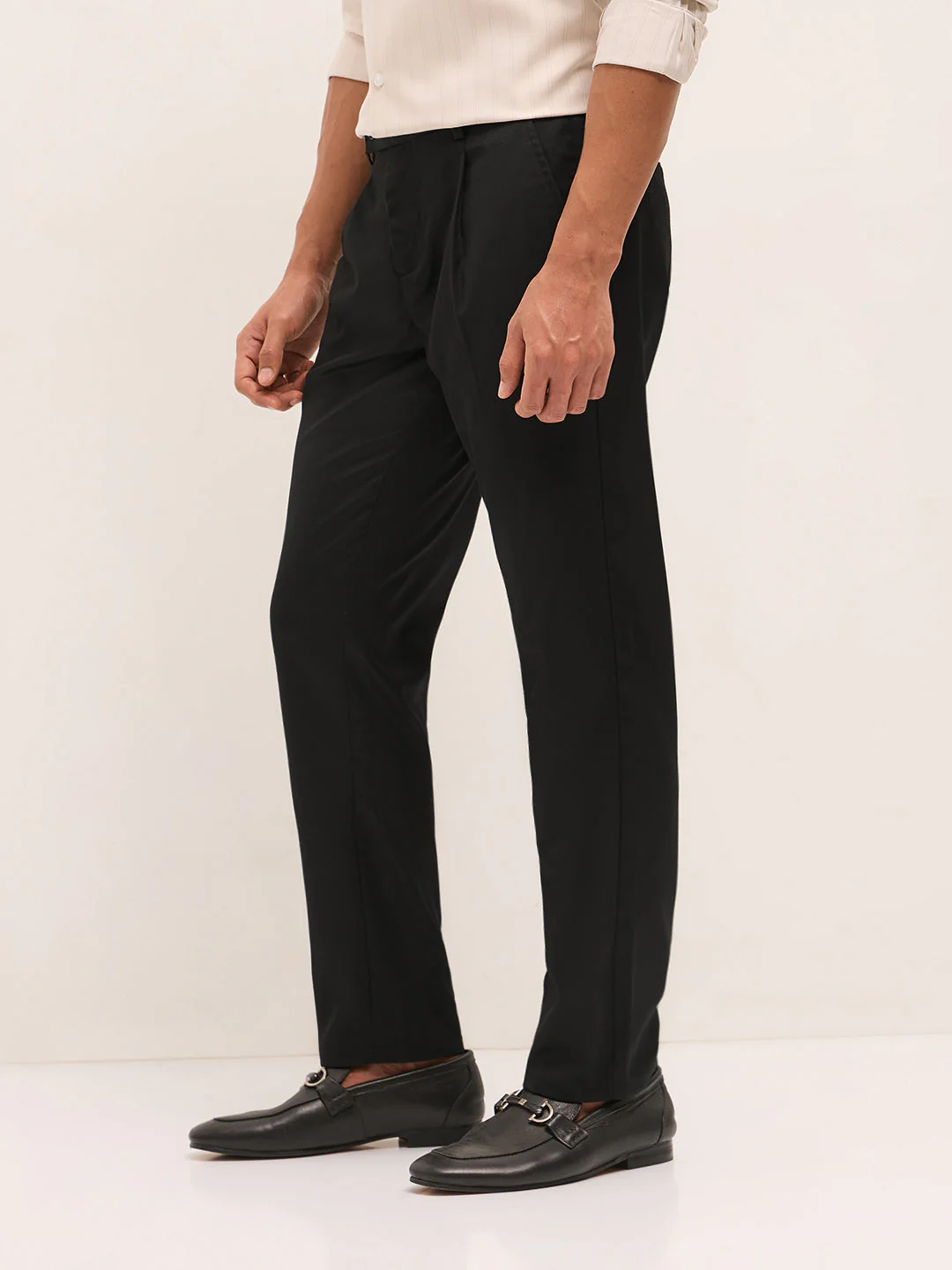 Men Black Solid Regular Fit Formal Trouser - Image 3