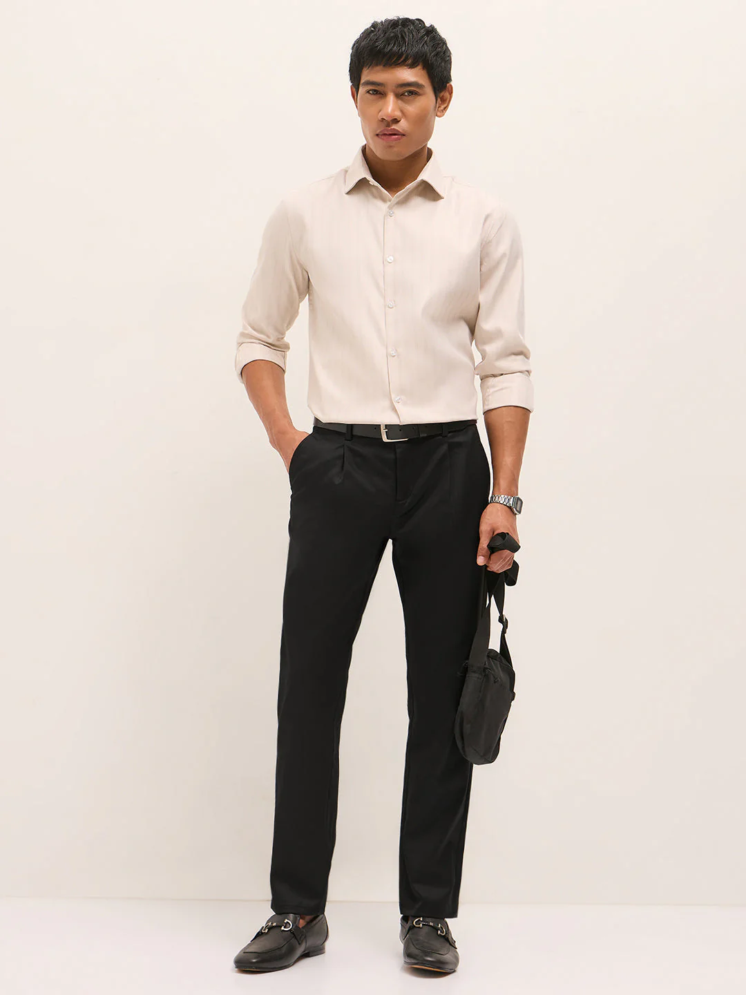 Men Black Solid Regular Fit Formal Trouser - Image 4