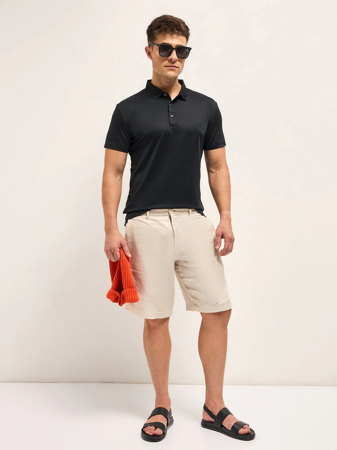Men Black Solid Regular Fit Polo T-shirt - Image 4