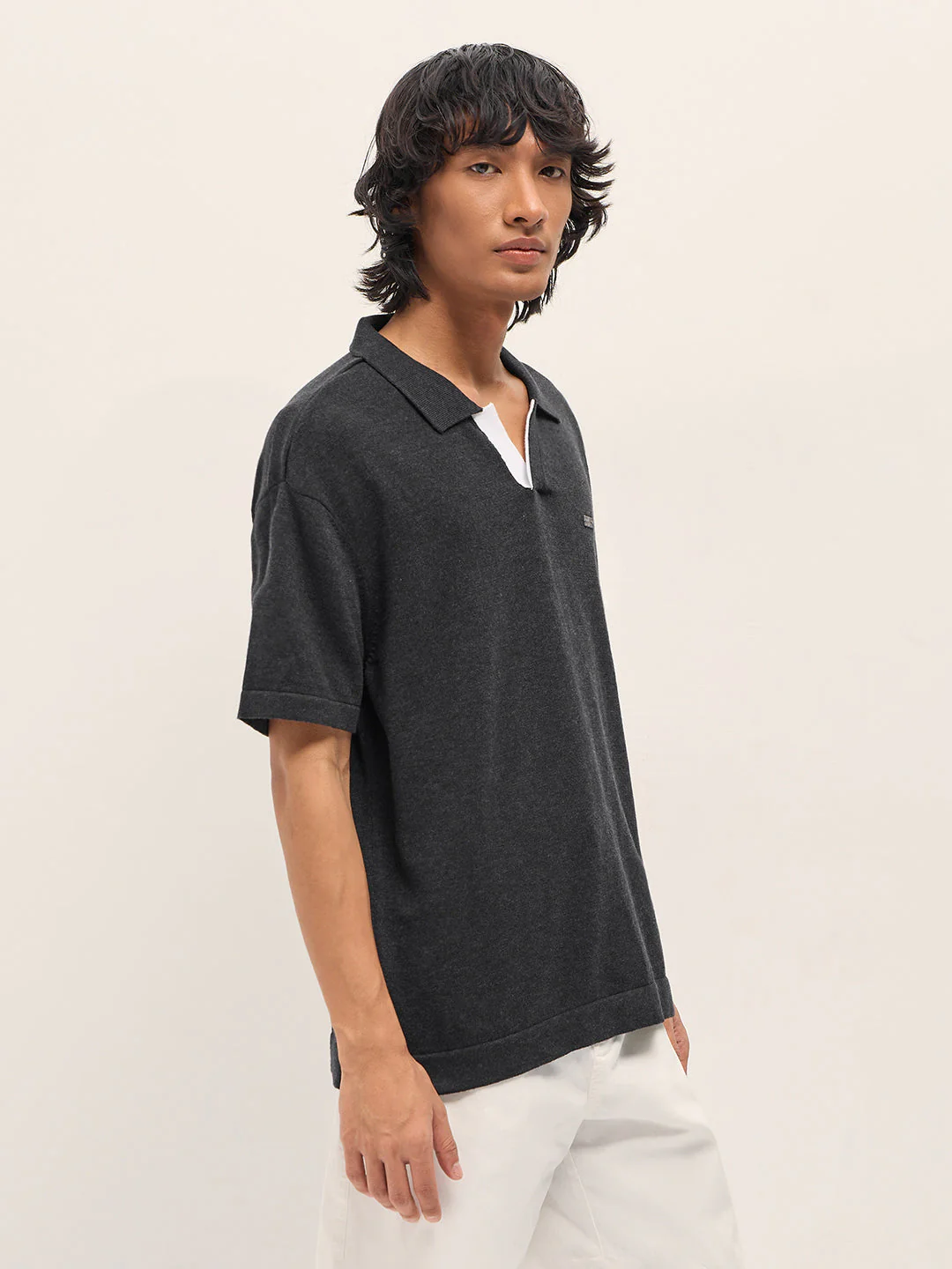 Men Black Solid Relaxed Fit Polo - Image 3