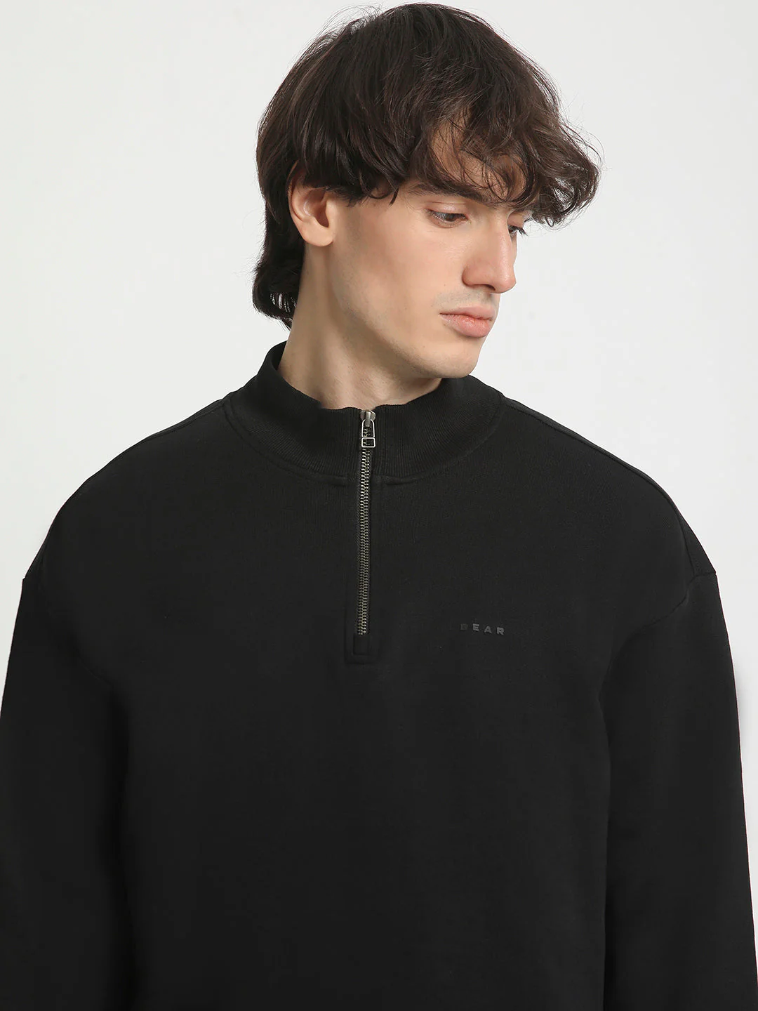 Men Black Solid Relaxed Fit Sweatshirt - Image 6