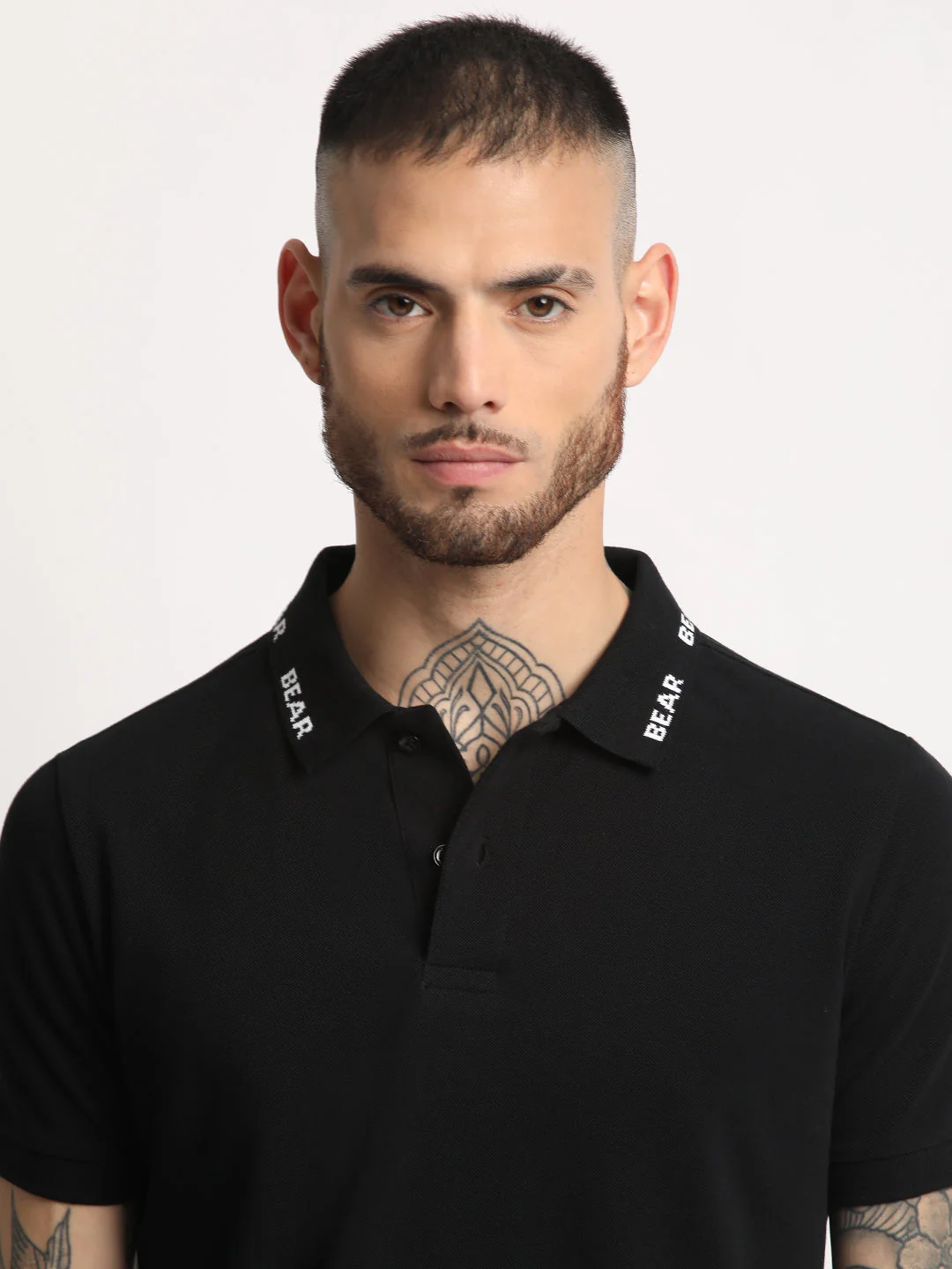 Men  Black Solid Slim Fit Polo T-shirt - Image 6