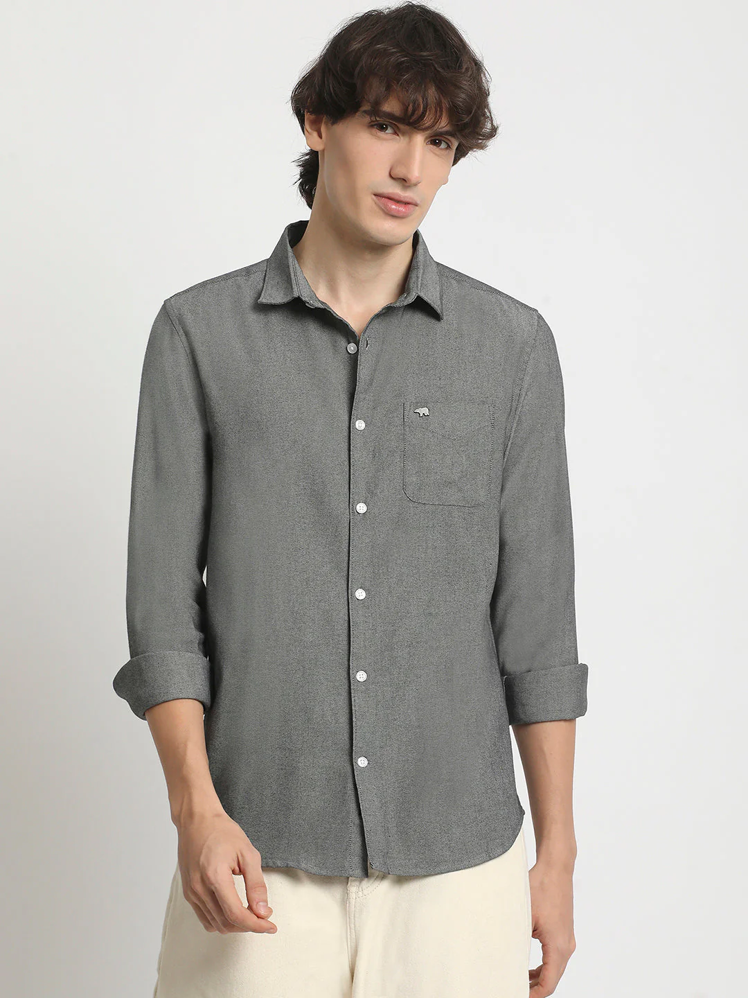 Men Black Solid Spread Collar Shirt - Image 2