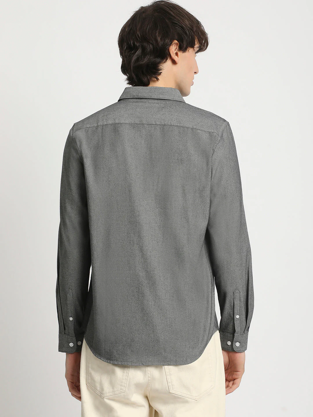 Men Black Solid Spread Collar Shirt - Image 4
