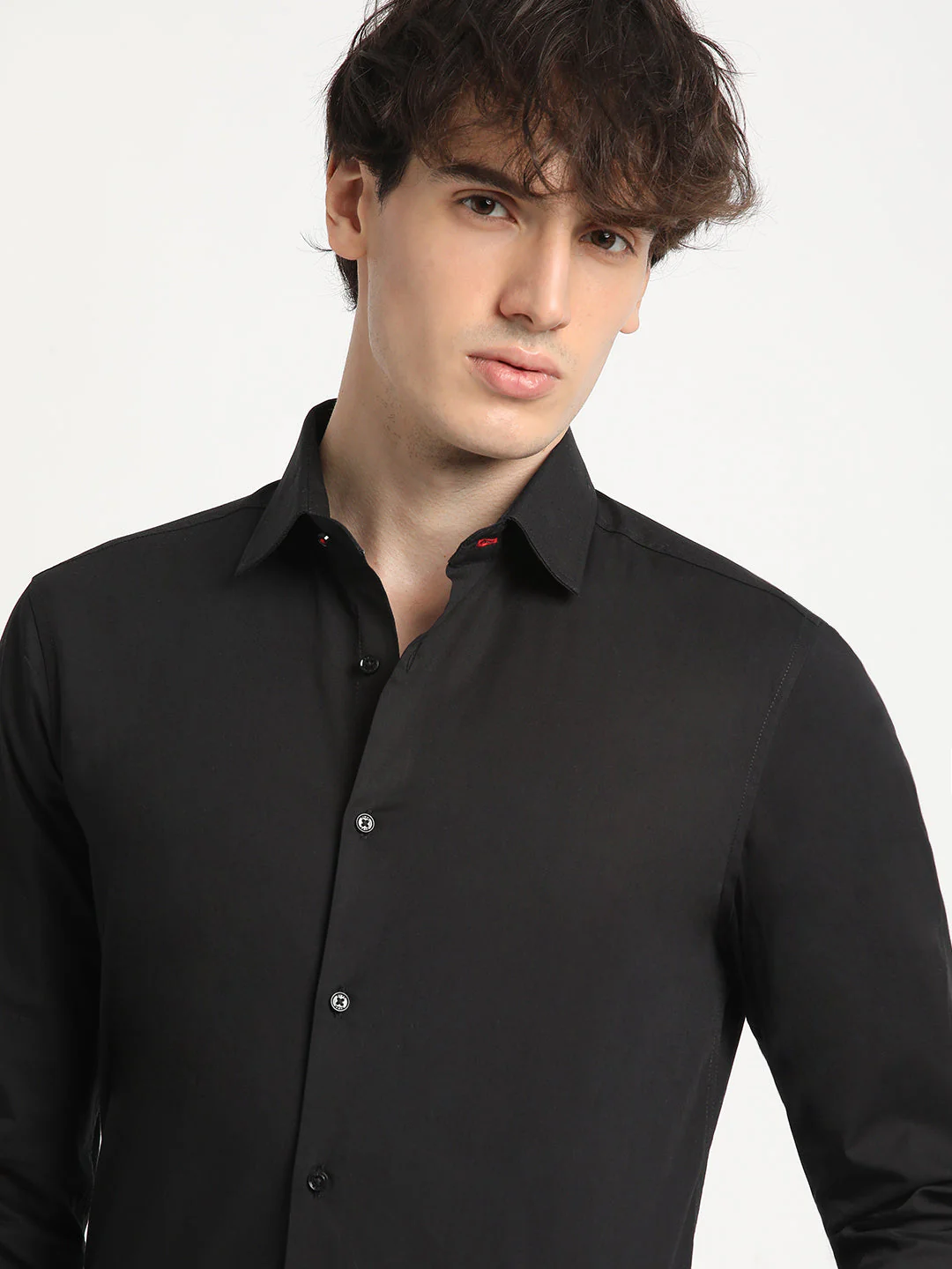 Men Black Solid Tailored Fit Cotton Formal Shirt