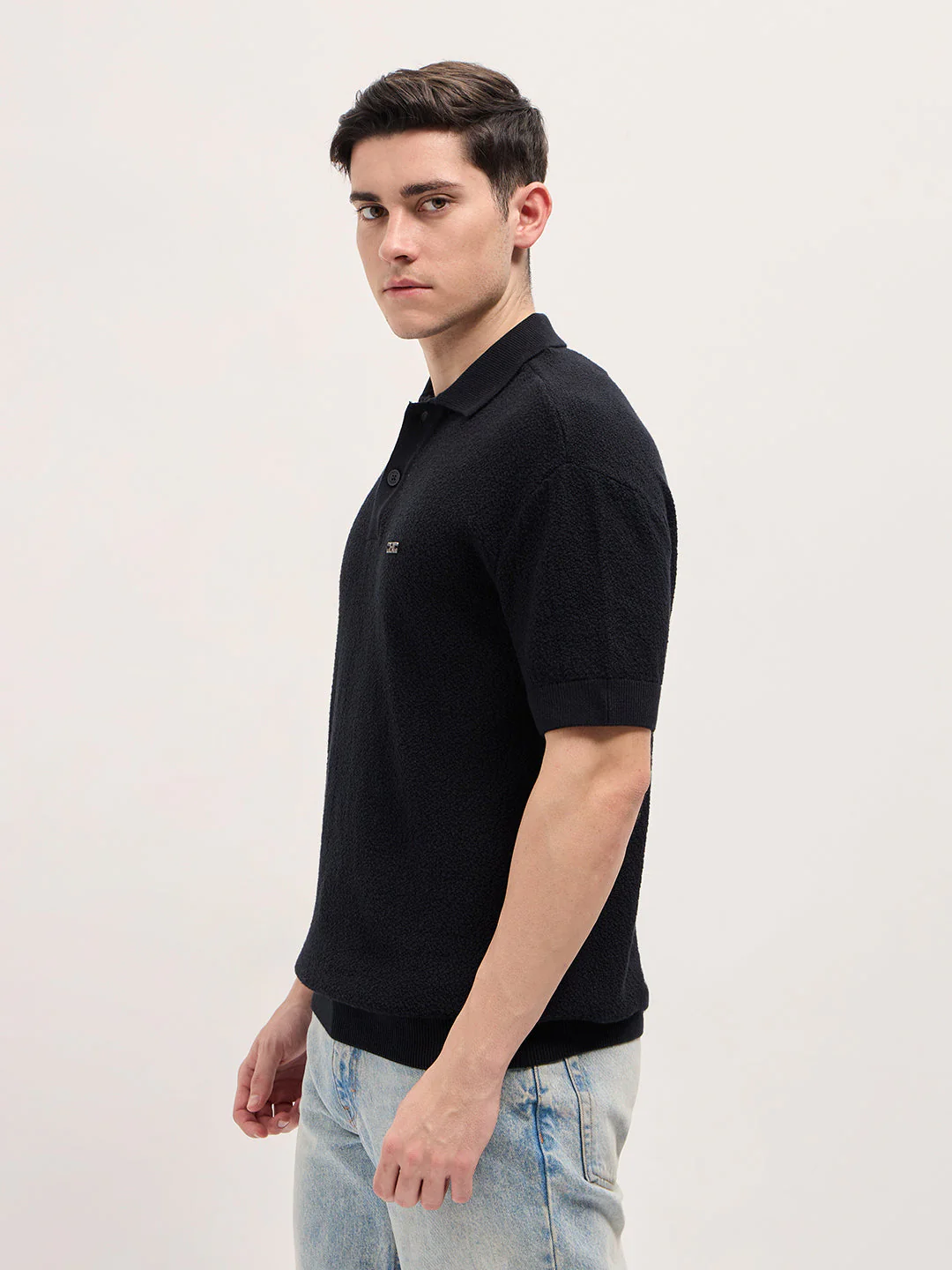 Men Black Solid Texture Knit Design Regular Fit Polo - Image 3