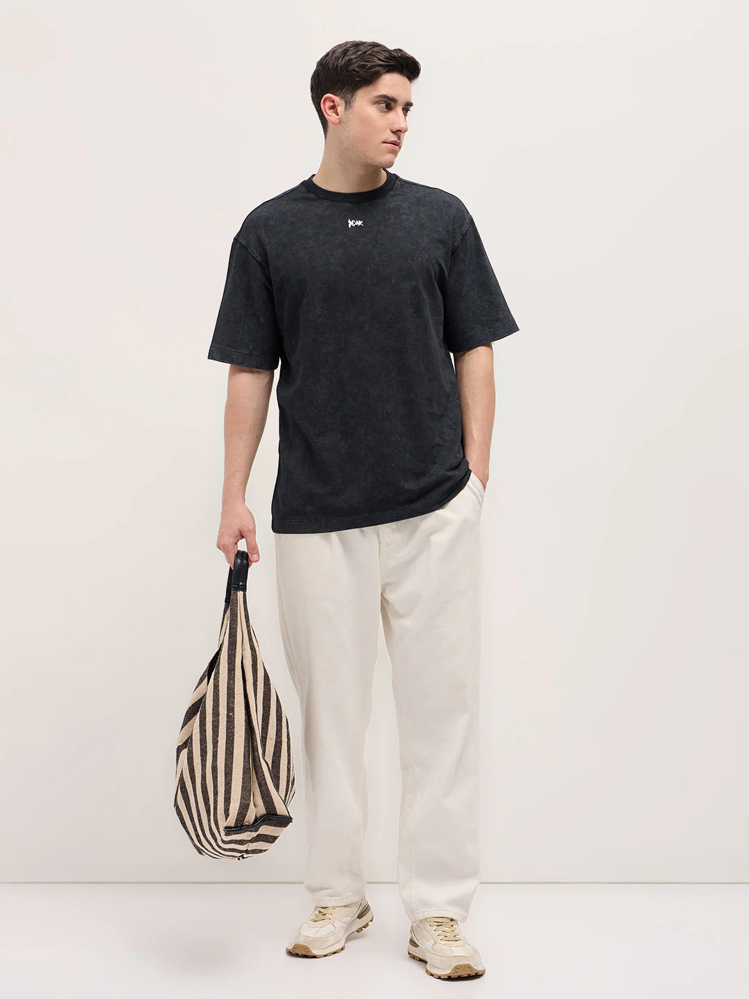 Men Black Stone-Wash Crew Neck T-shirt - Image 4