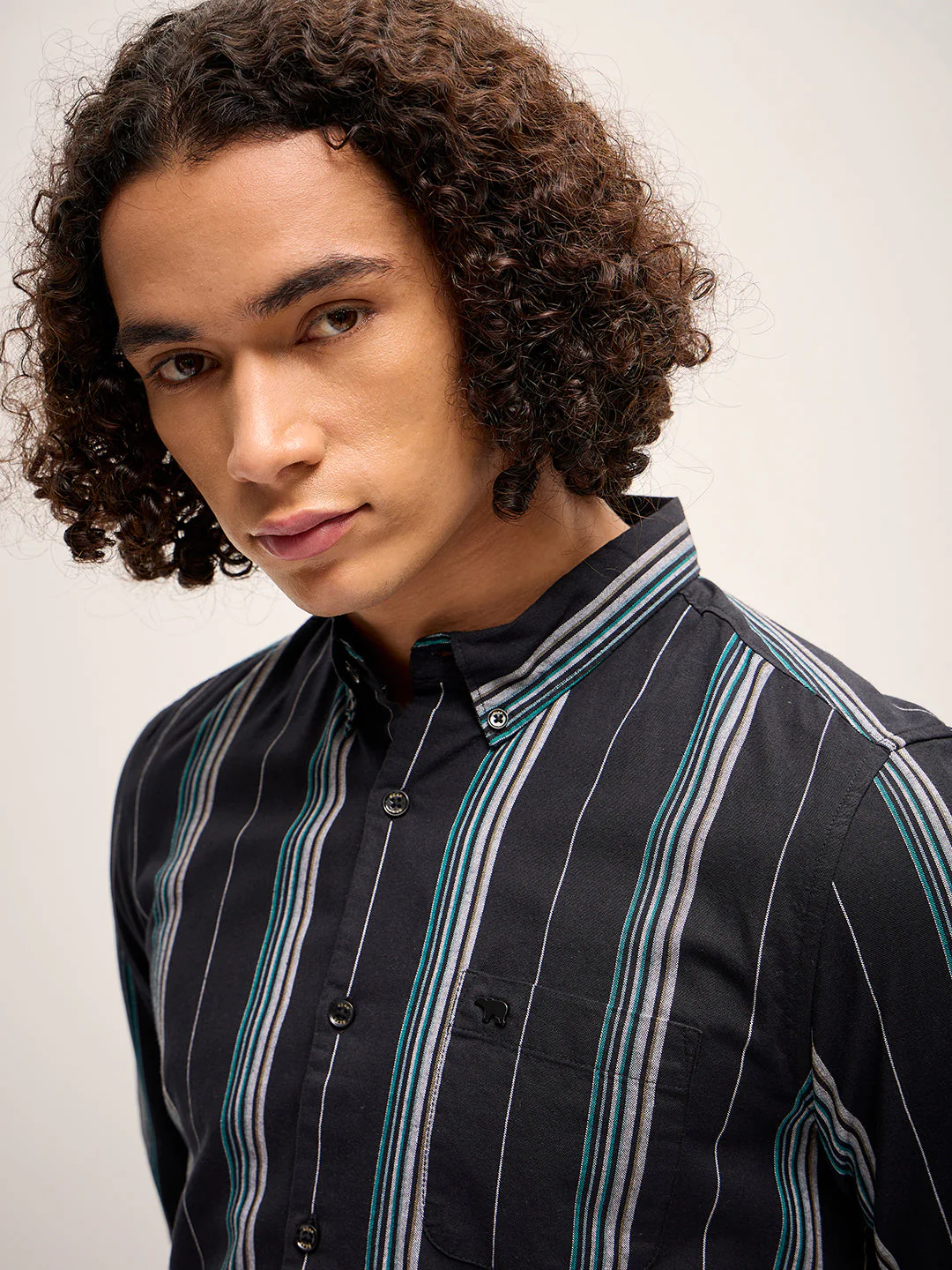 Men Black Stripe Slim Fit Casual Shirt - Image 4