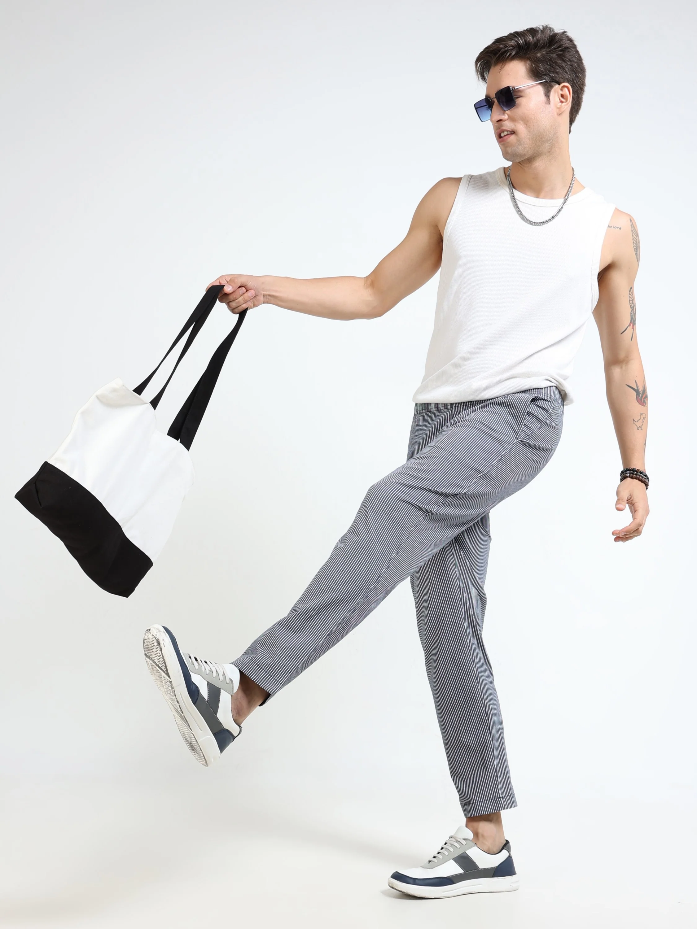 Men Black Striped Fit Pants - Image 2