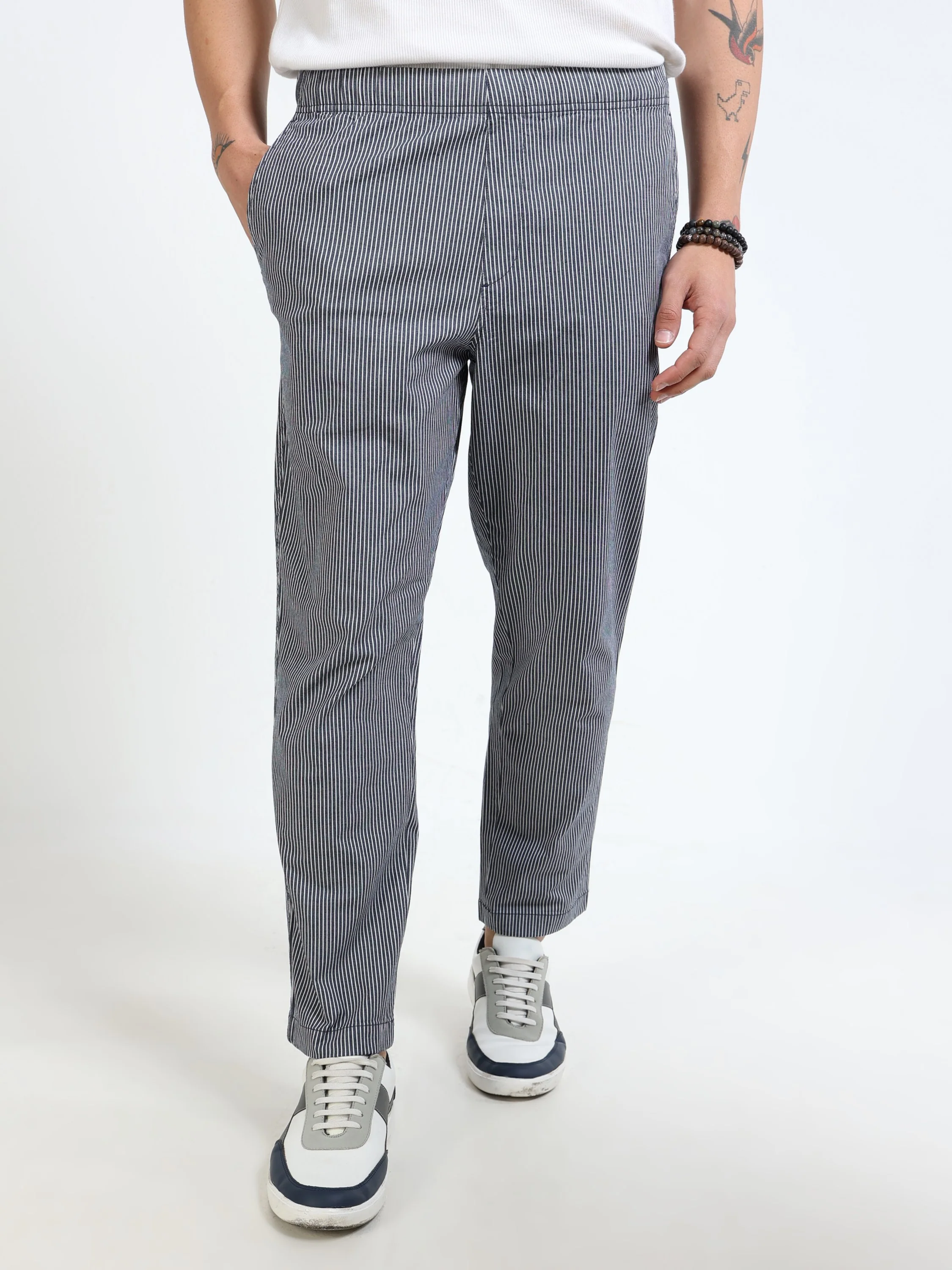 Men Black Striped Fit Pants - Image 7