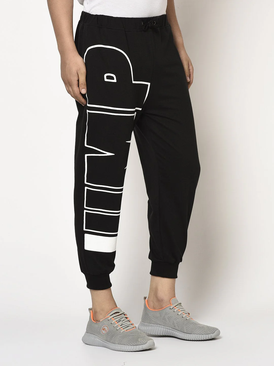 Men Black Terry With Jump Placement Printed Jogger - Image 3