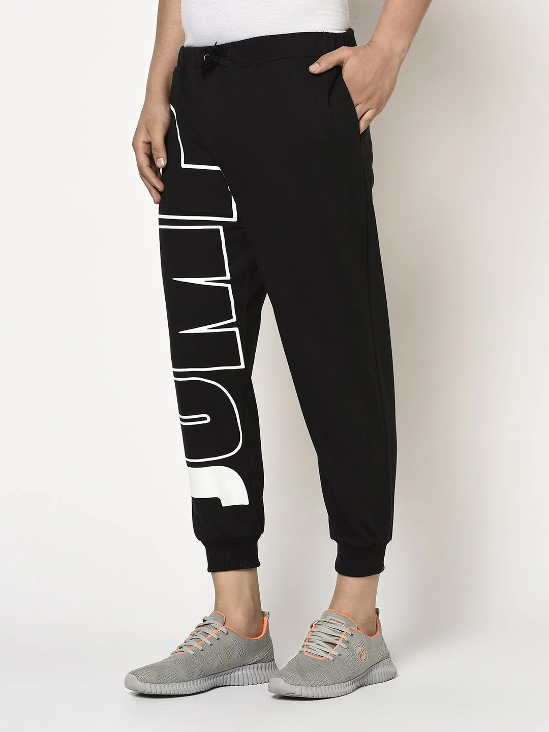 Men Black Terry With Jump Placement Printed Jogger - Image 4