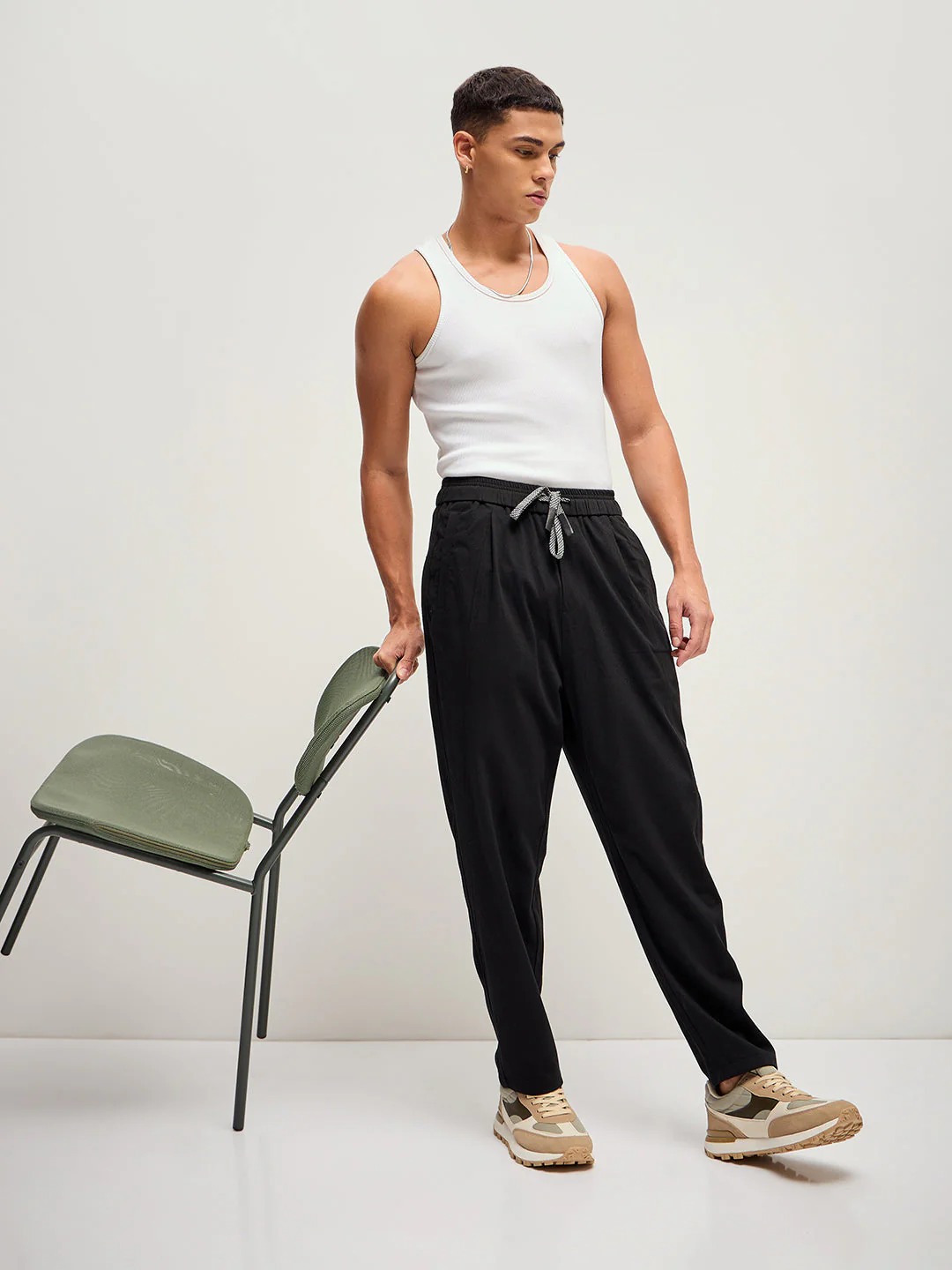 Men Black Texture Regular Fit Mid-Rise Casual Pant - Image 7