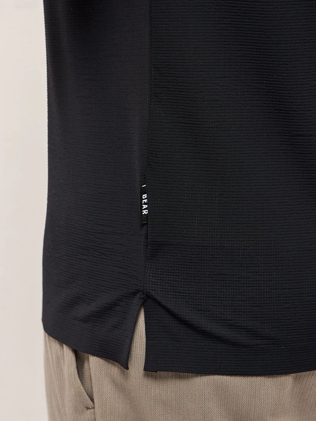 Men Black Texture Slim Fit Polo T-shirt - Image 6