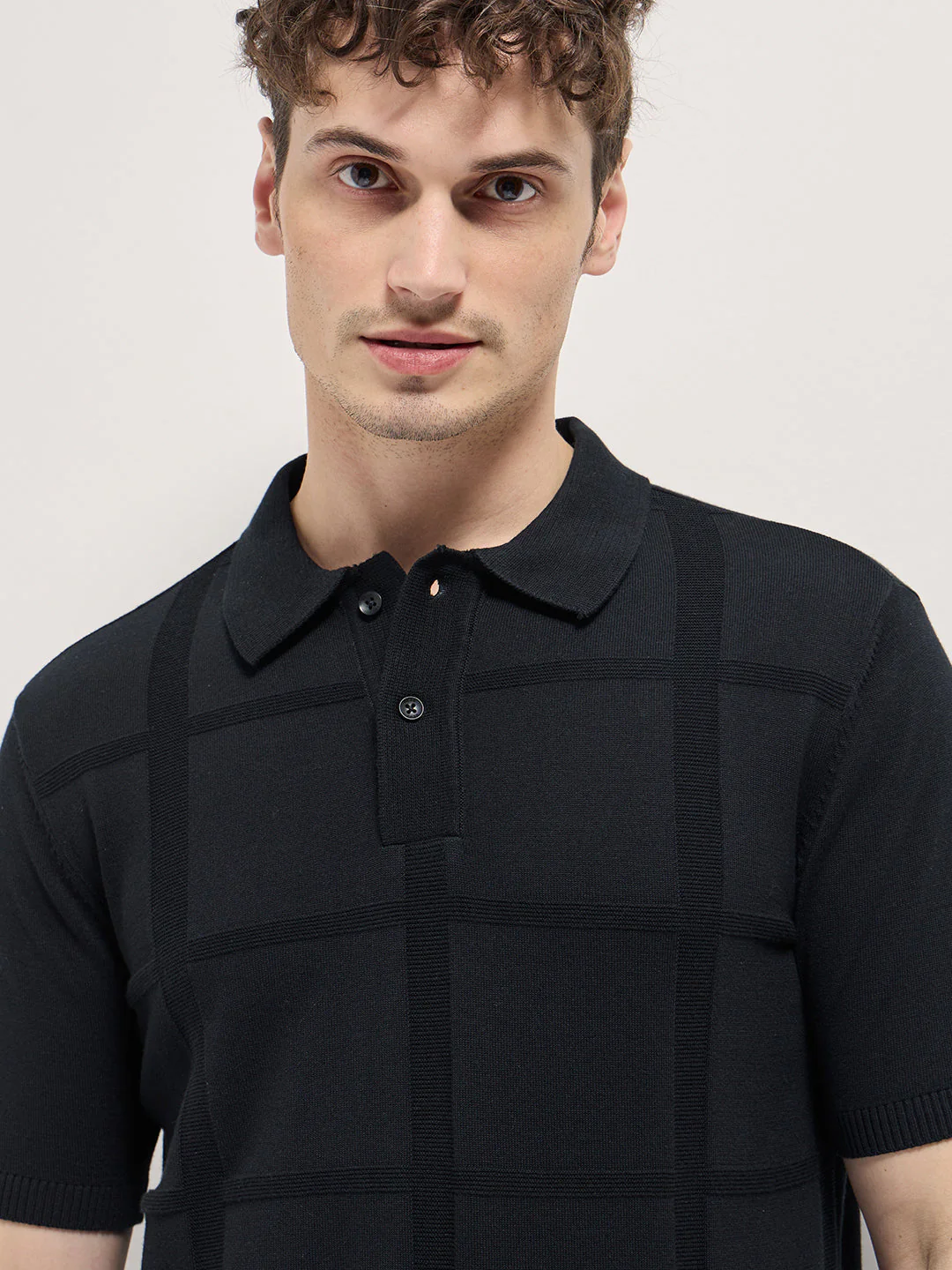 Men Black Textured Checkered Design Slim Fit Polo - Image 5
