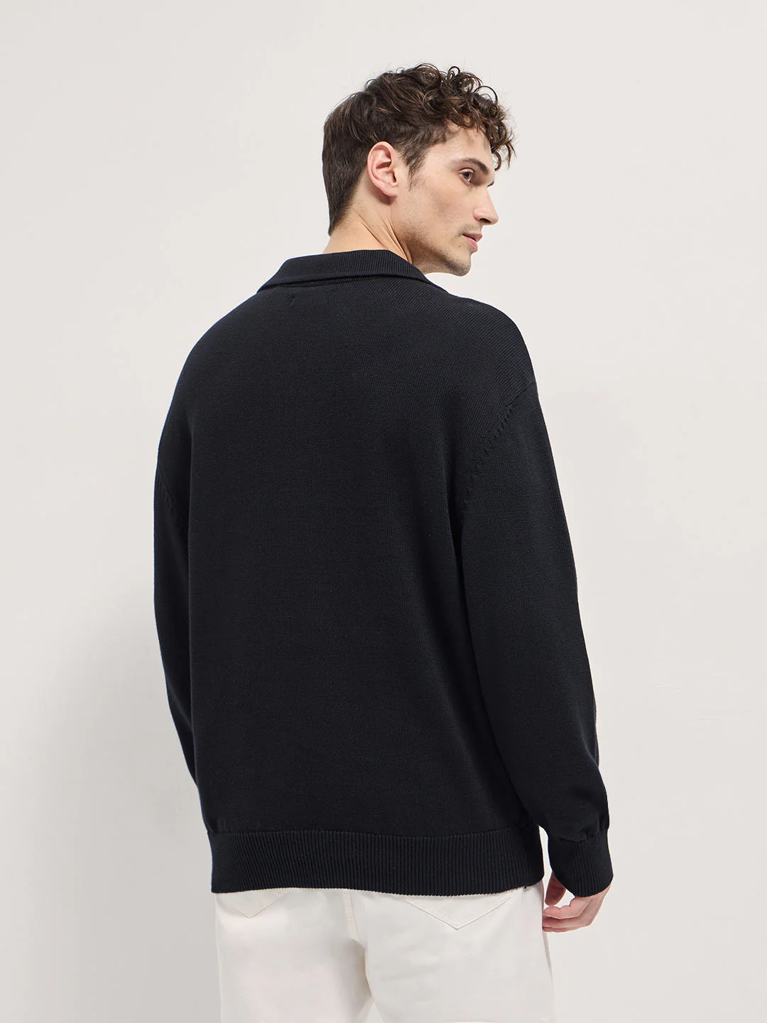 Men Black Textured Knit Relaxed Fit Polo - Image 2