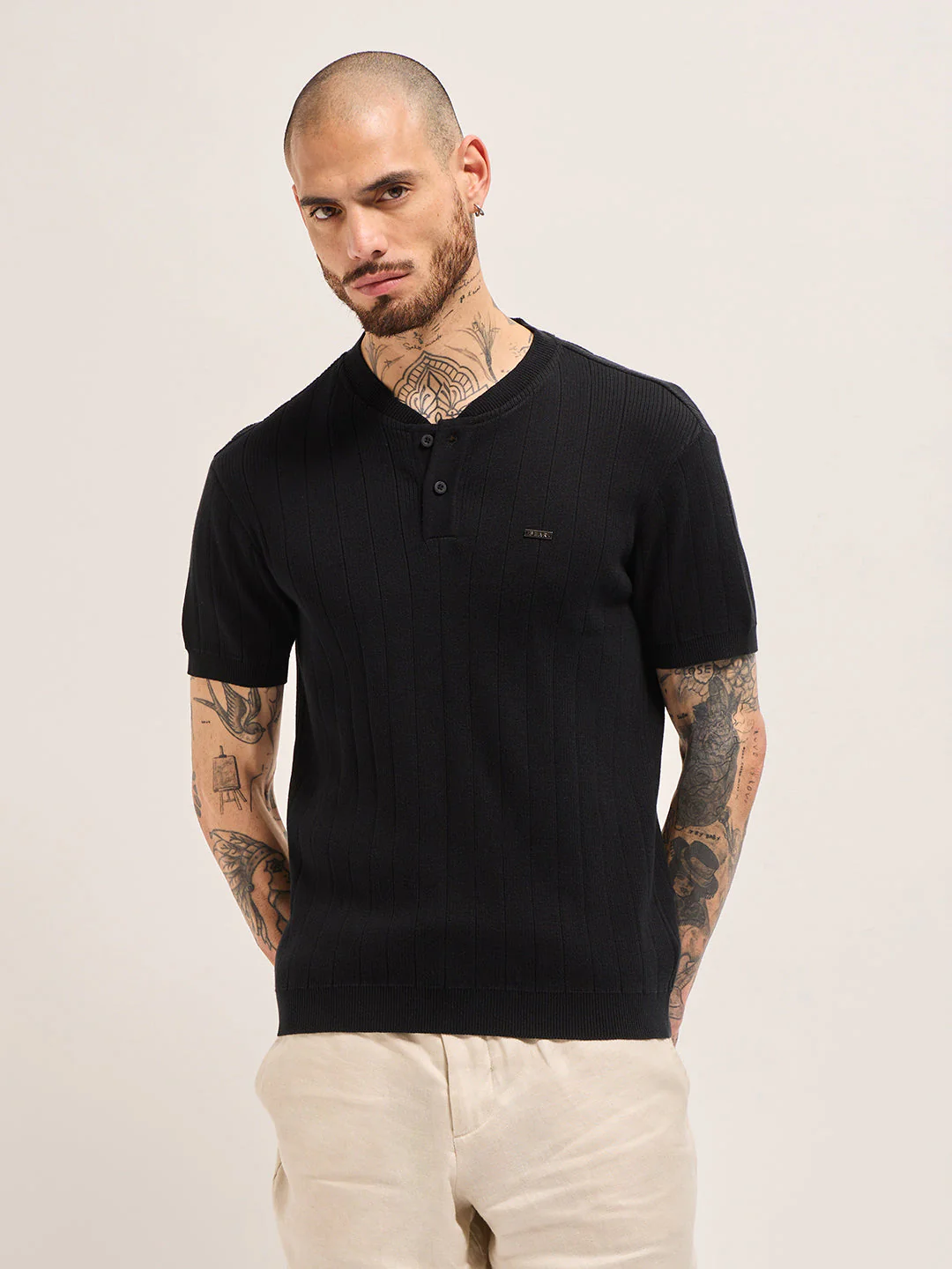 Men Black Textured Knit Striped Design Regular Fit Henley Neck T-Shirt - Image 6