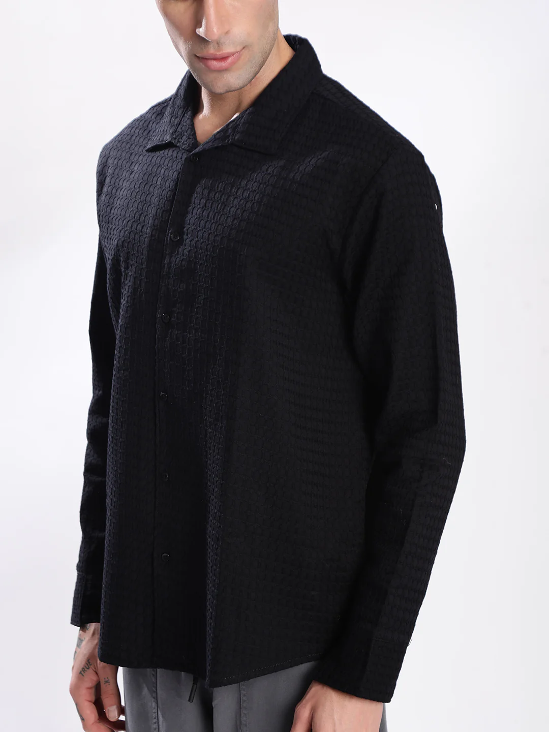 Men Black Textured Shirt with stylized Collar - Image 4