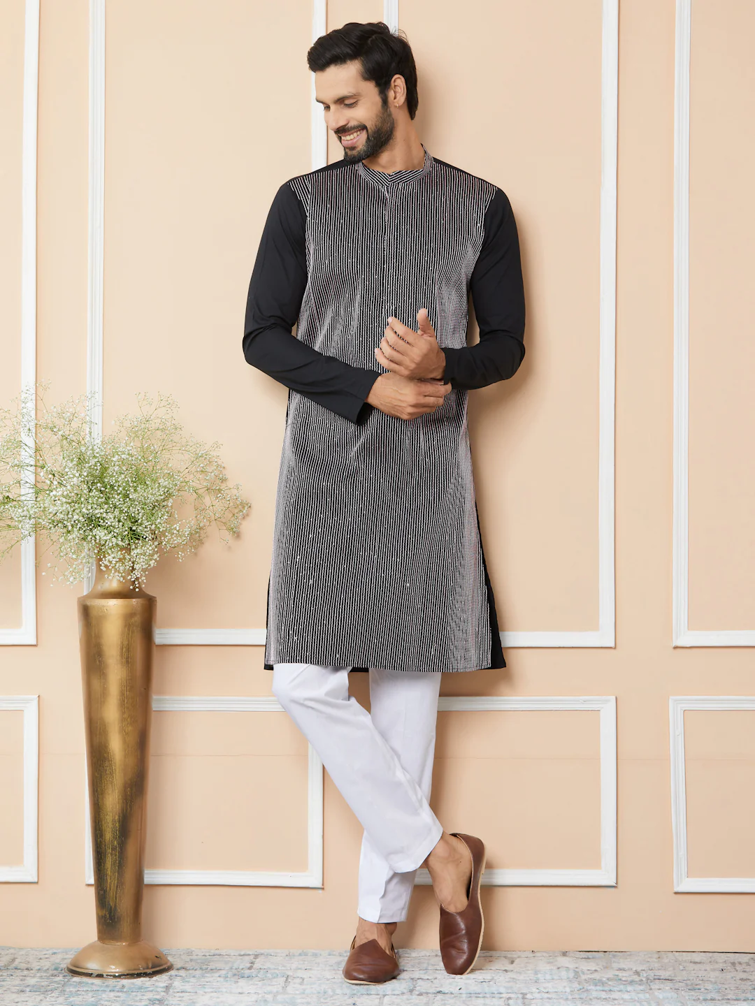 Men Black Thread & Sequin Worked Pure Cotton Straight Kurta - Image 5