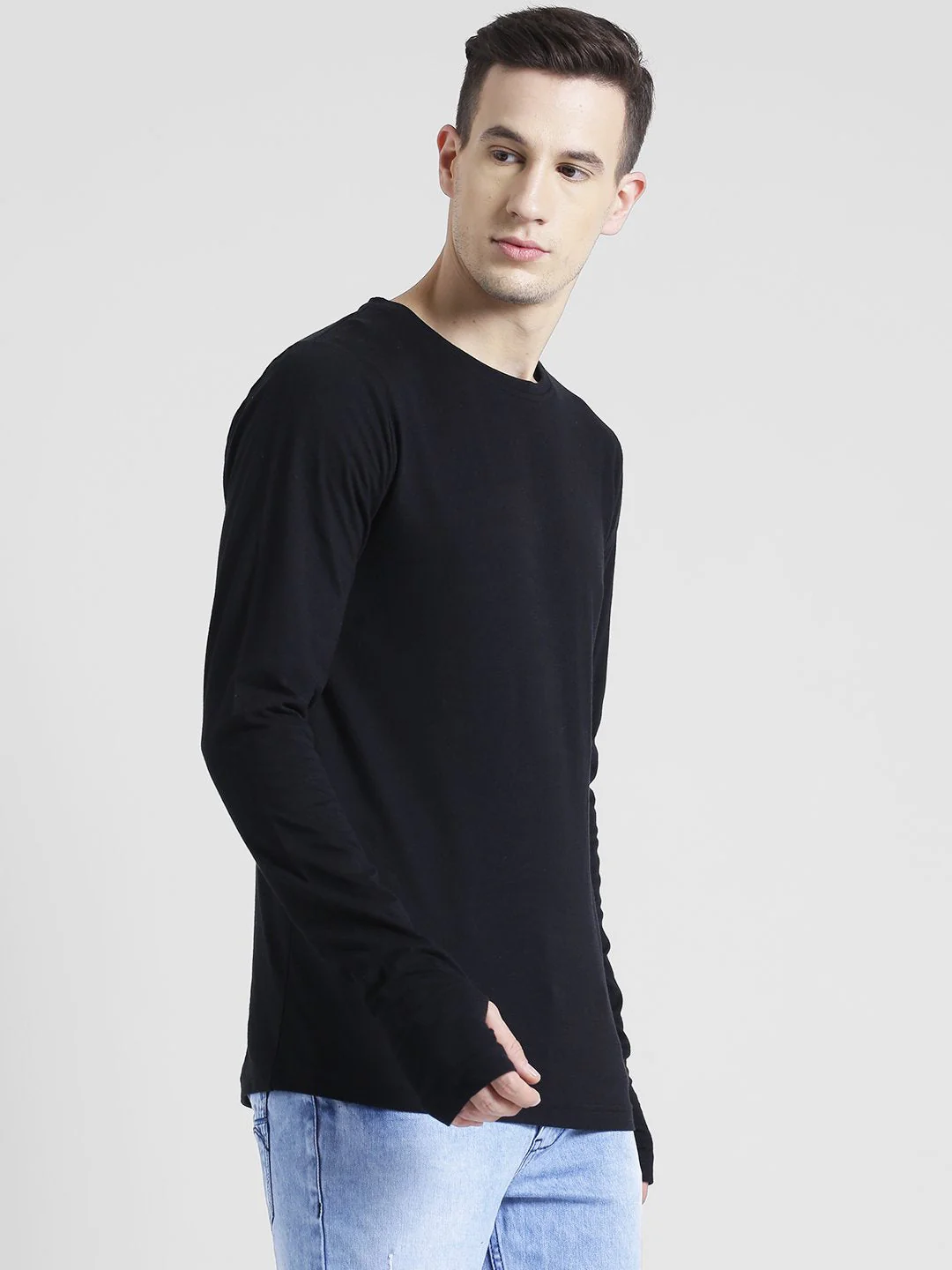 Men Black Thumbhole Full Sleeve T-Shirt - Image 4