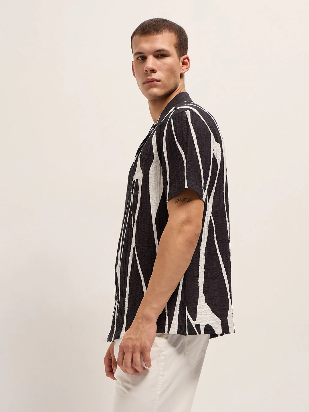 Men Black Viscose Bold Abstract print Relaxed Fit Cuban Collar Shirt - Image 3