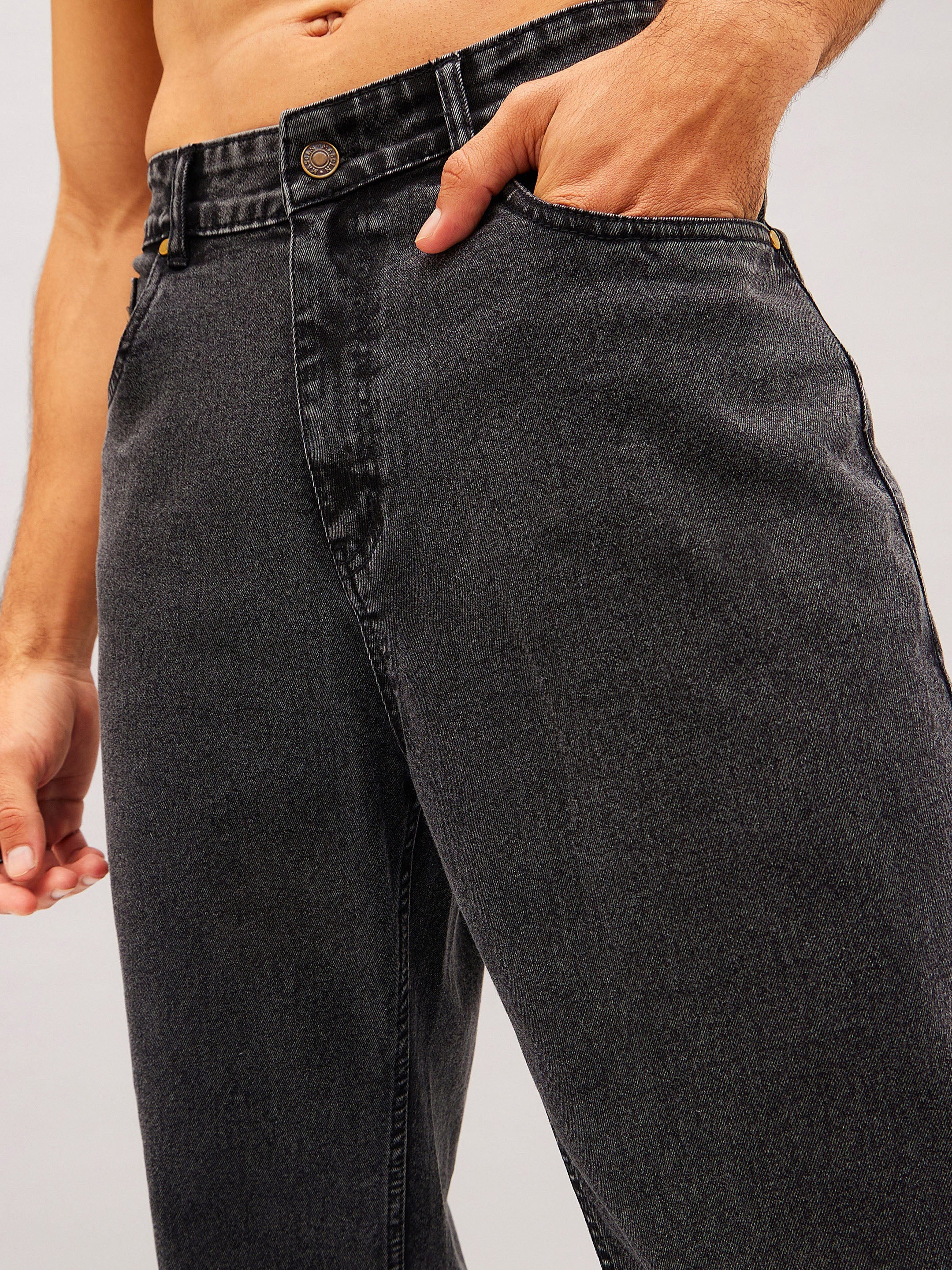 Men Black Washed Basic Relax Fit Jeans - Image 3