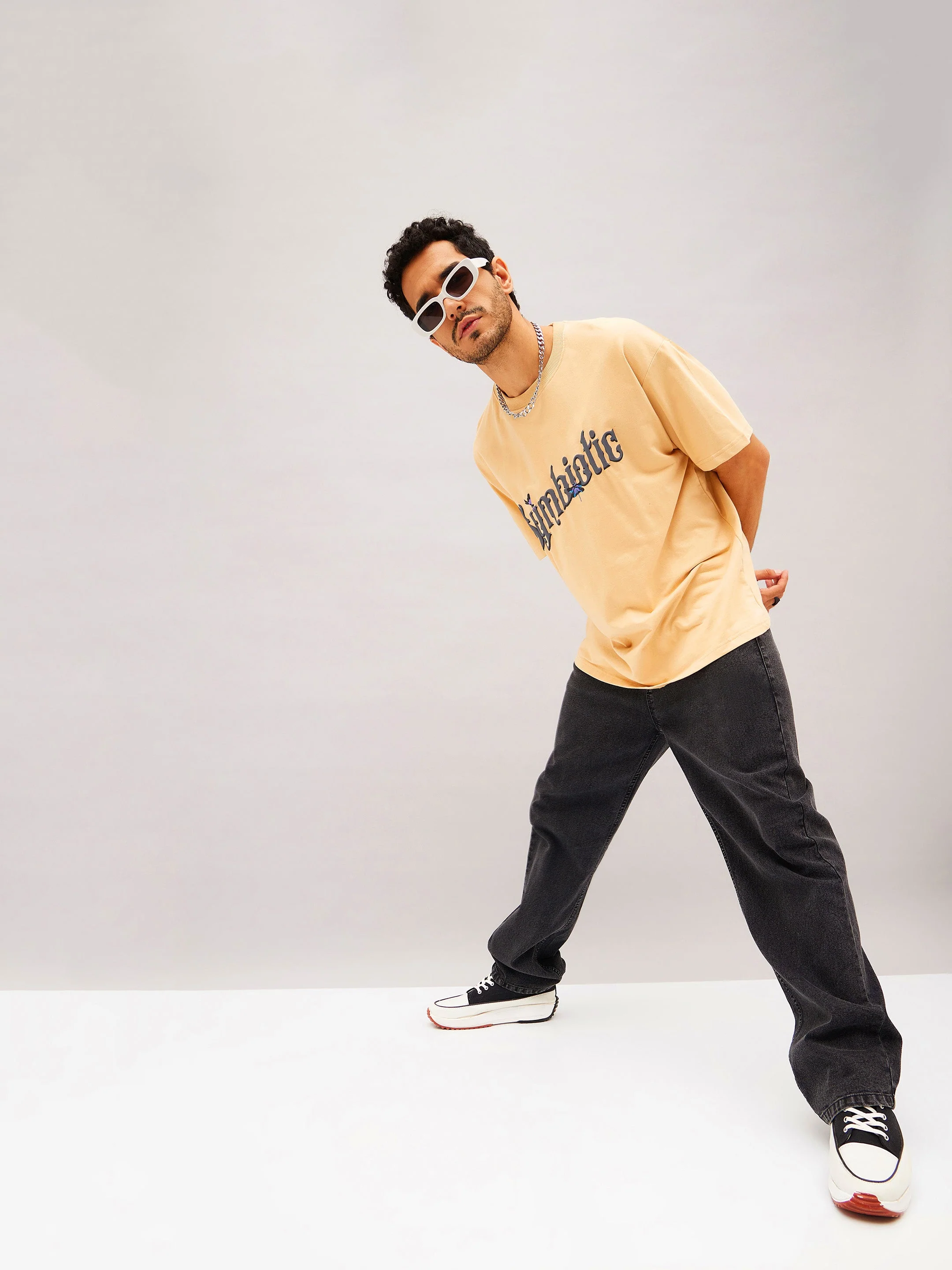 Men Black Washed Basic Relax Fit Jeans - Image 6