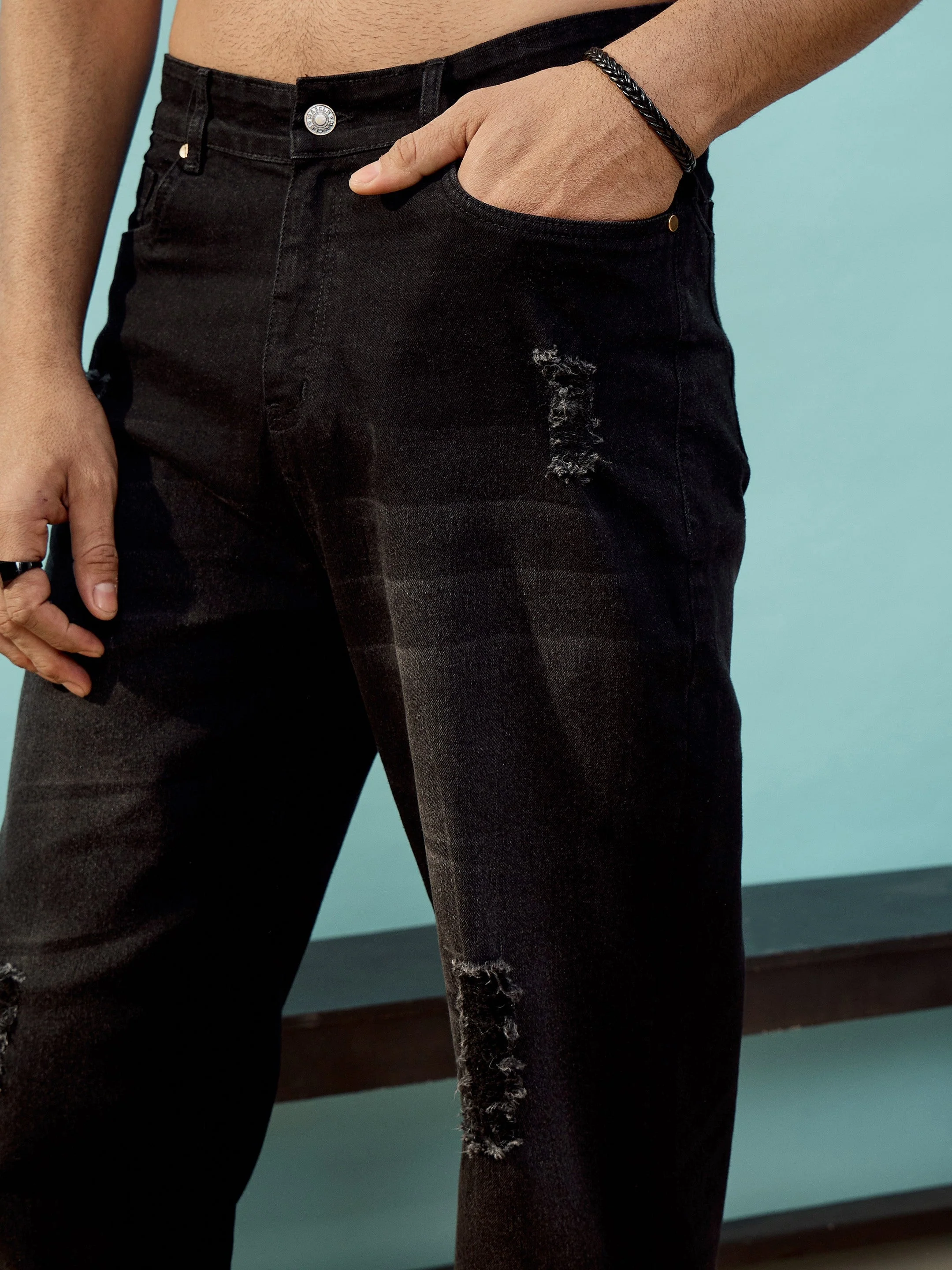 Men Black Washed Distressed Oversized Jeans - Image 4
