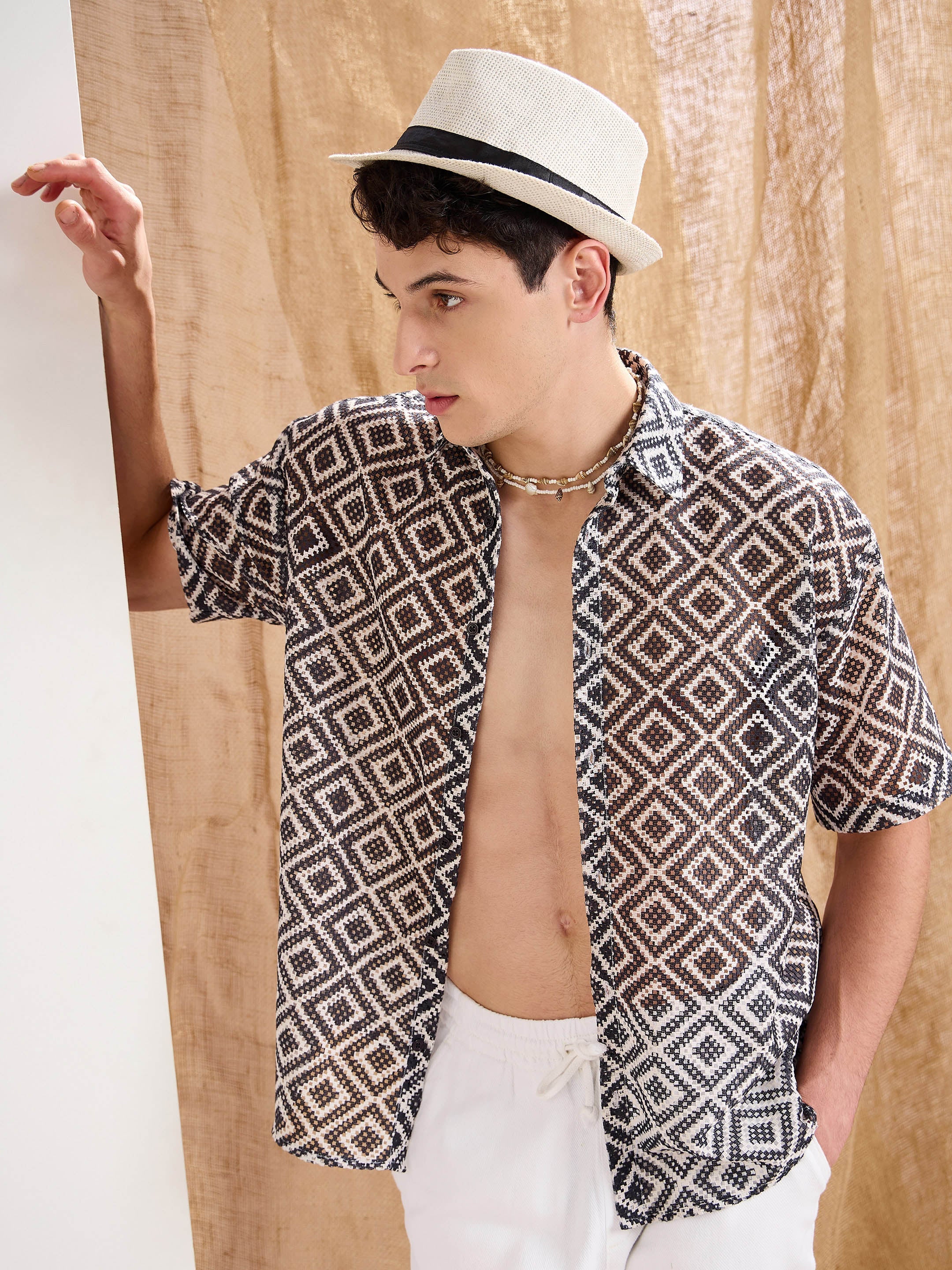 Men Black & White Geometric Print Crochet Shirt - Image 2