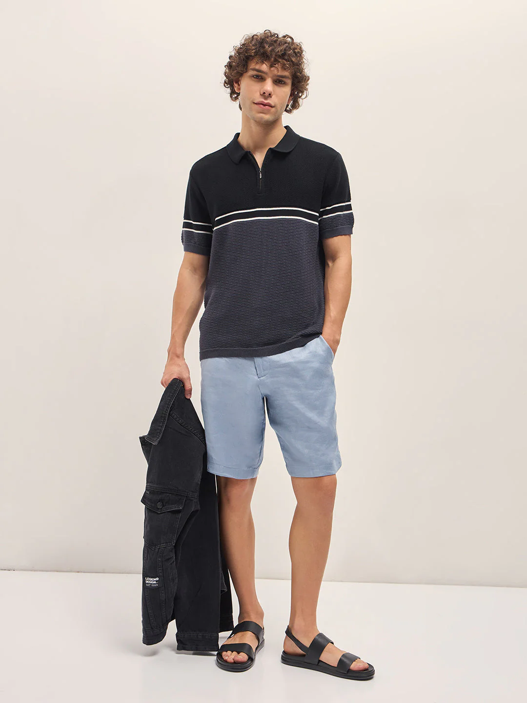Men BlackBlue Dual-tone Textured Knit Regular Fit Polo T-shirt - Image 4
