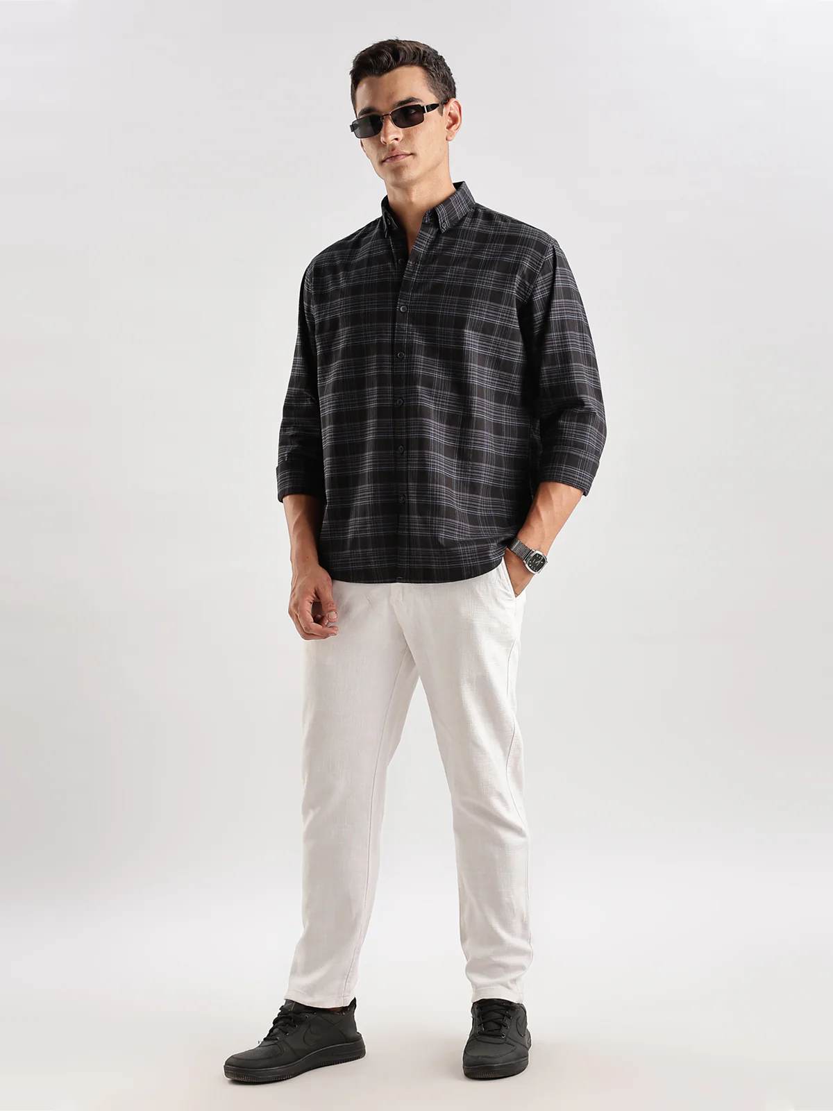 Men Black Casual Shirt - Image 5