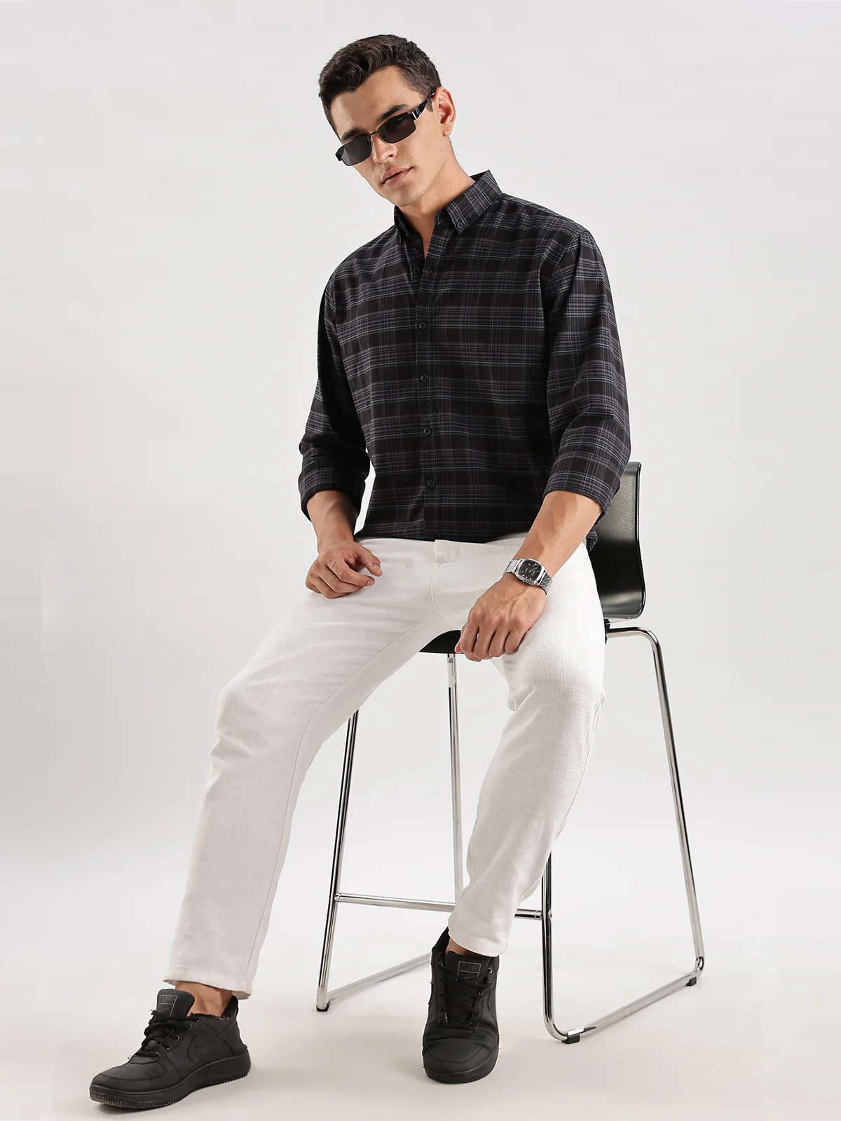 Men Black Casual Shirt - Image 7