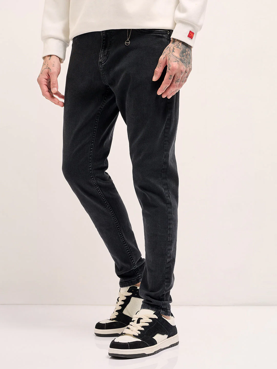 Men BlackLight Fade Mid-Rise Slim Fit Jeans - Image 3