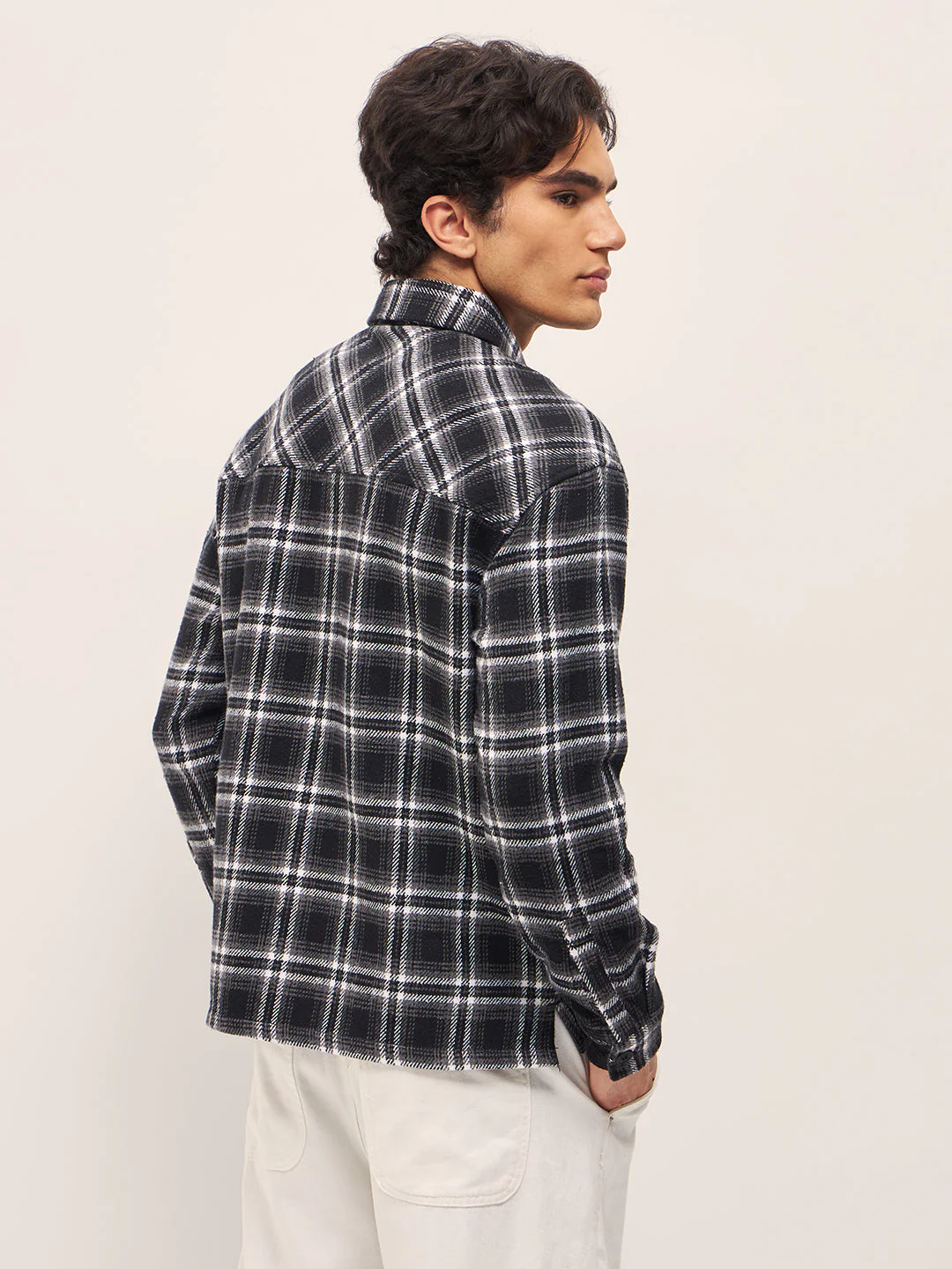 Men BlackWhite Checked Relaxed Fit Shacket - Image 2