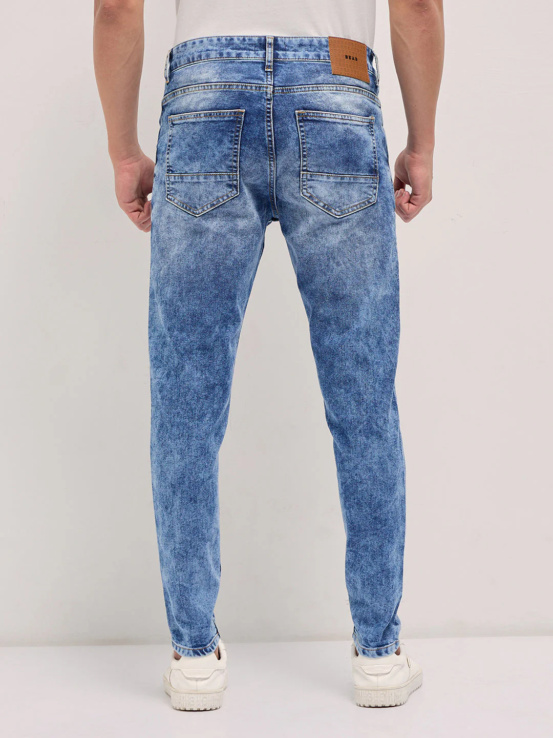 Men Blue Acid Wash Mid-Rise Skinny Fit Jeans - Image 2