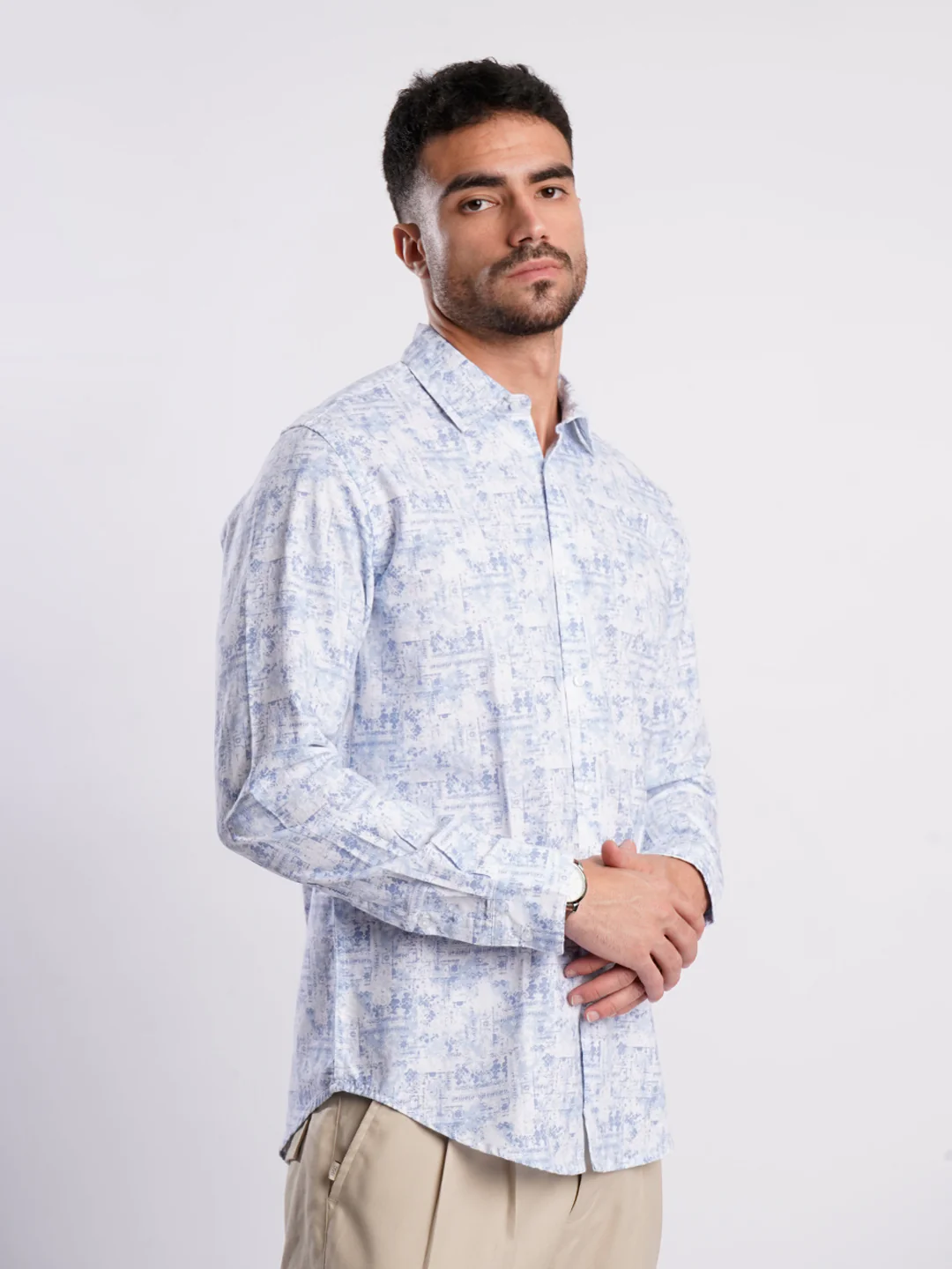Men Blue and White Abstract printed Shirt - Image 3