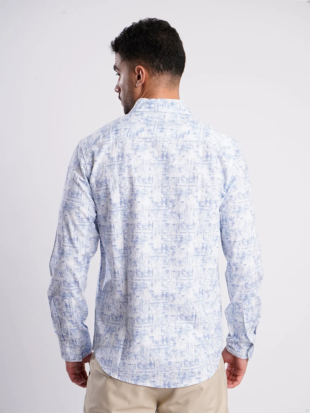 Men Blue and White Abstract printed Shirt - Image 5
