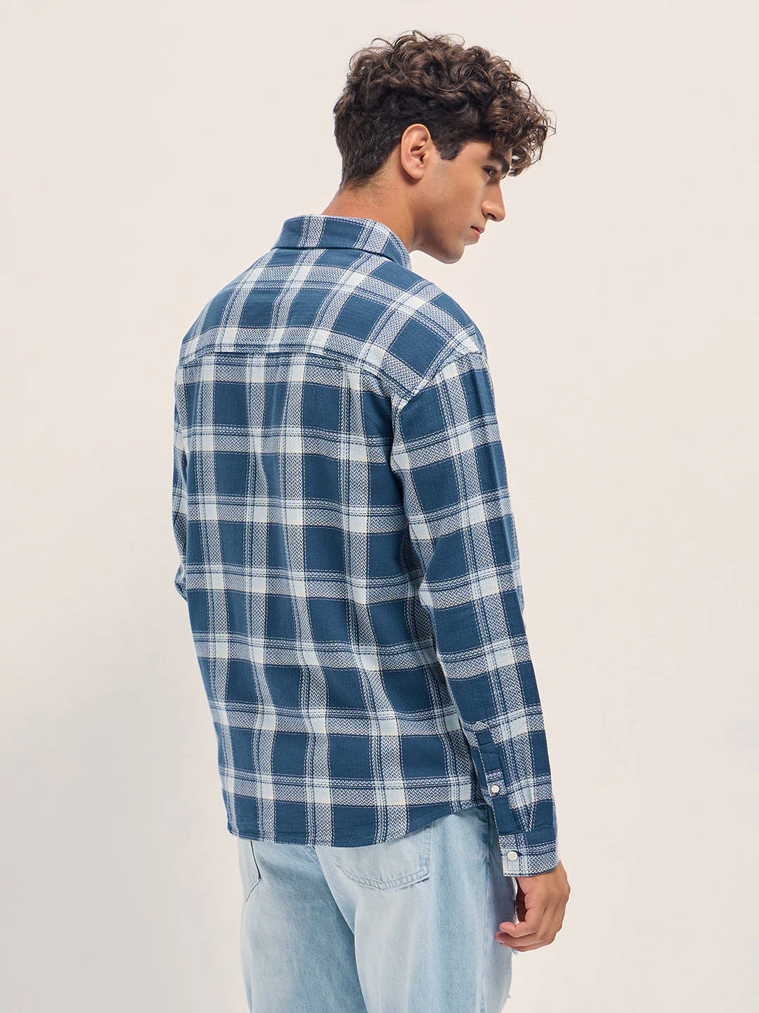 Men Blue and White Waffle Checked Textured Relaxed Fit Casual Shirt - Image 2