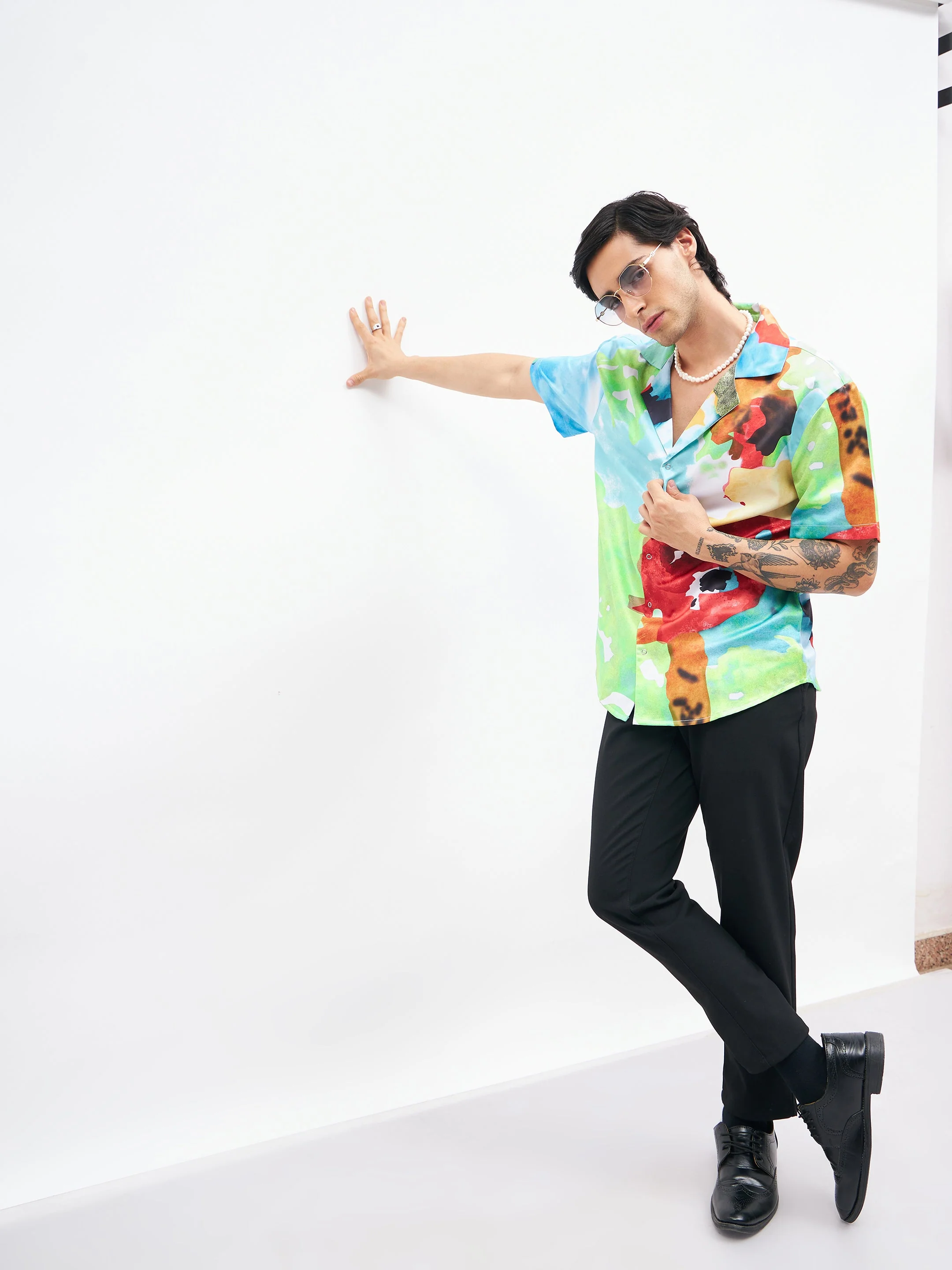 Men Blue Art Print Short Sleeves Satin Shirt - Image 6